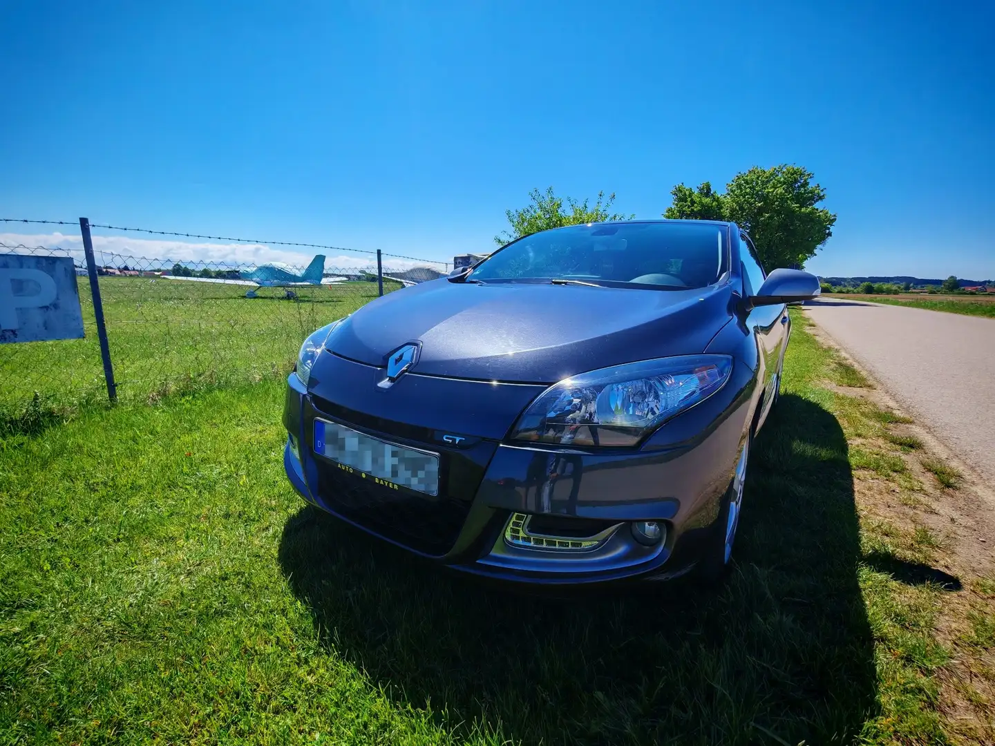 Renault Megane TCe 180 Coupe GT - 1