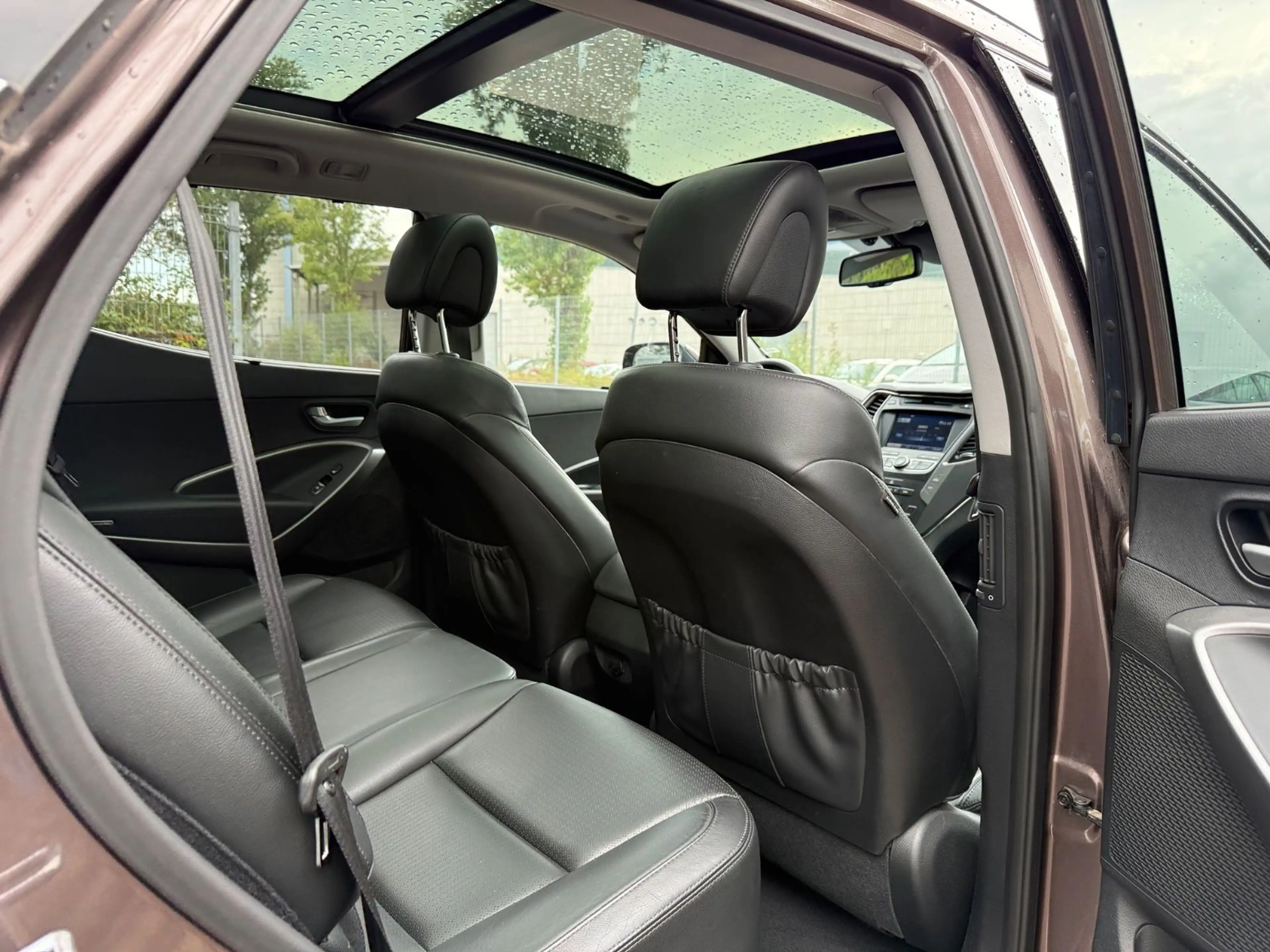 Hyundai SANTA FE Premium 4WD Vollausstattung Panorama — photo 13