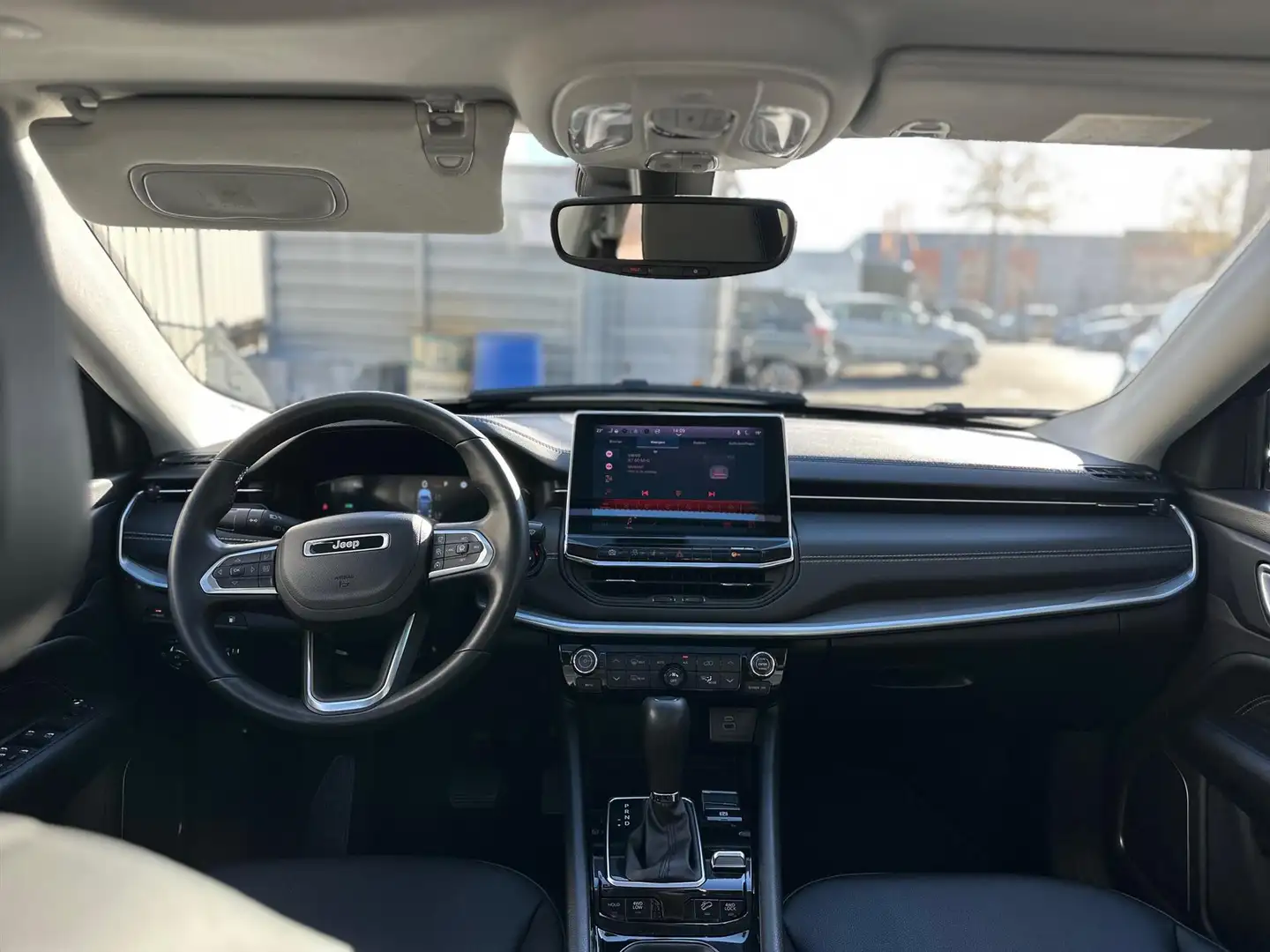 Jeep Compass 4XE PLUG IN HYBRID Automaat Limited Business PANOR Grijs - 2