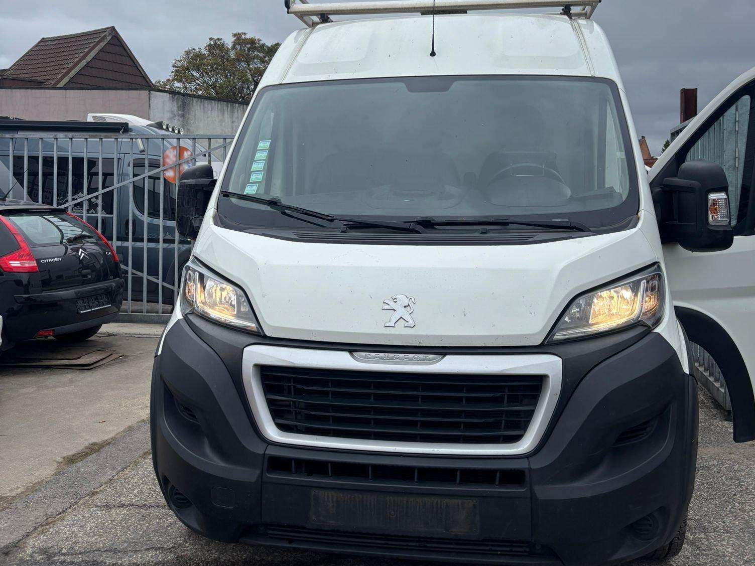 Peugeot