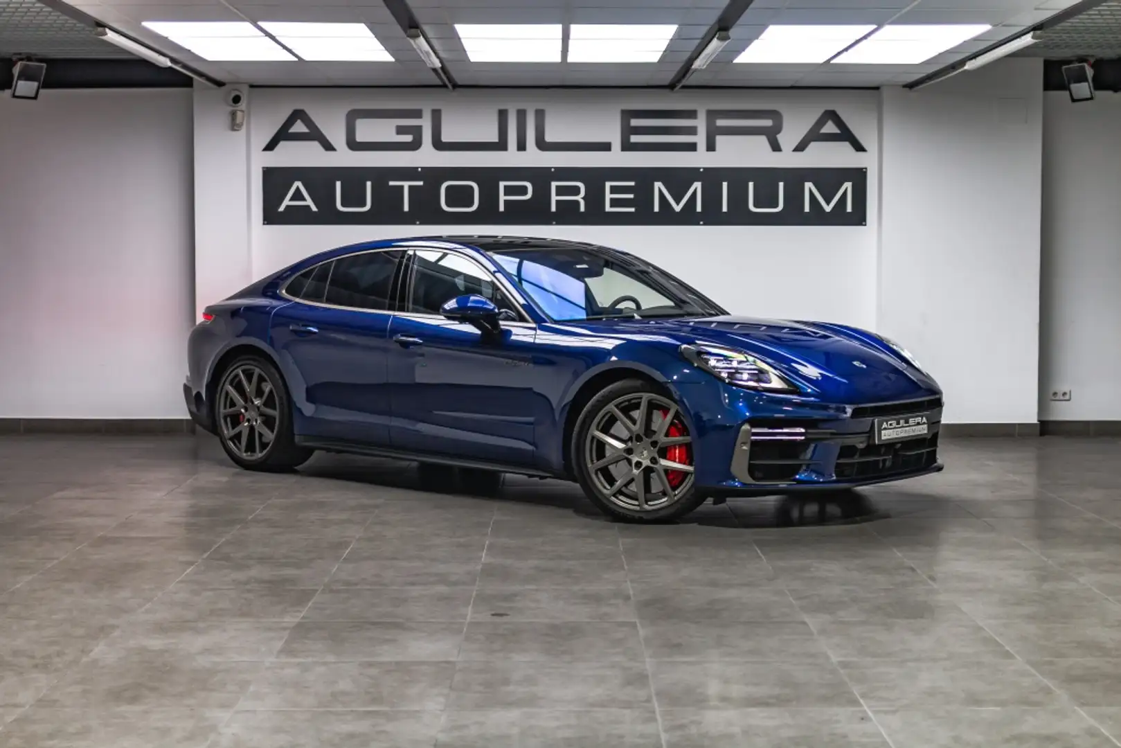 Porsche Panamera Turbo E-Hybrid Aut. Azul - 1