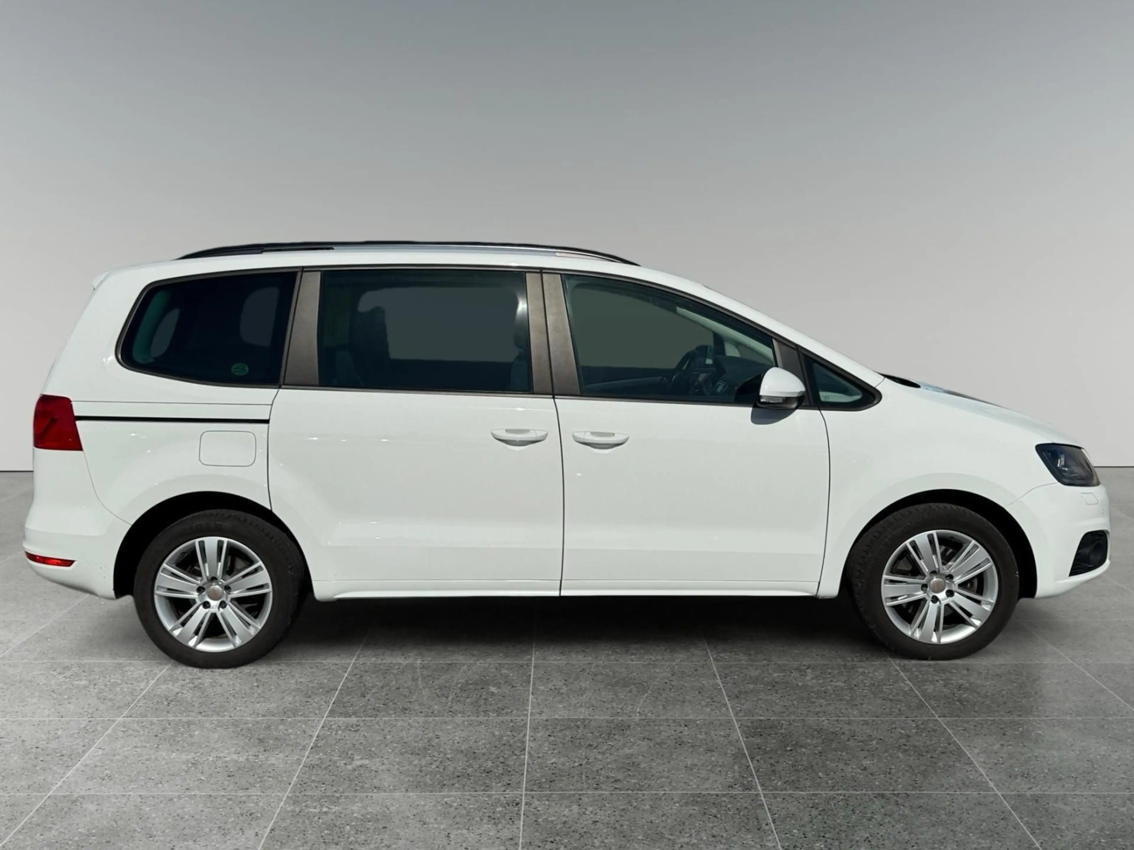 SEAT Alhambra Style Automatik/TüV & Service Neu/8fach — photo 4