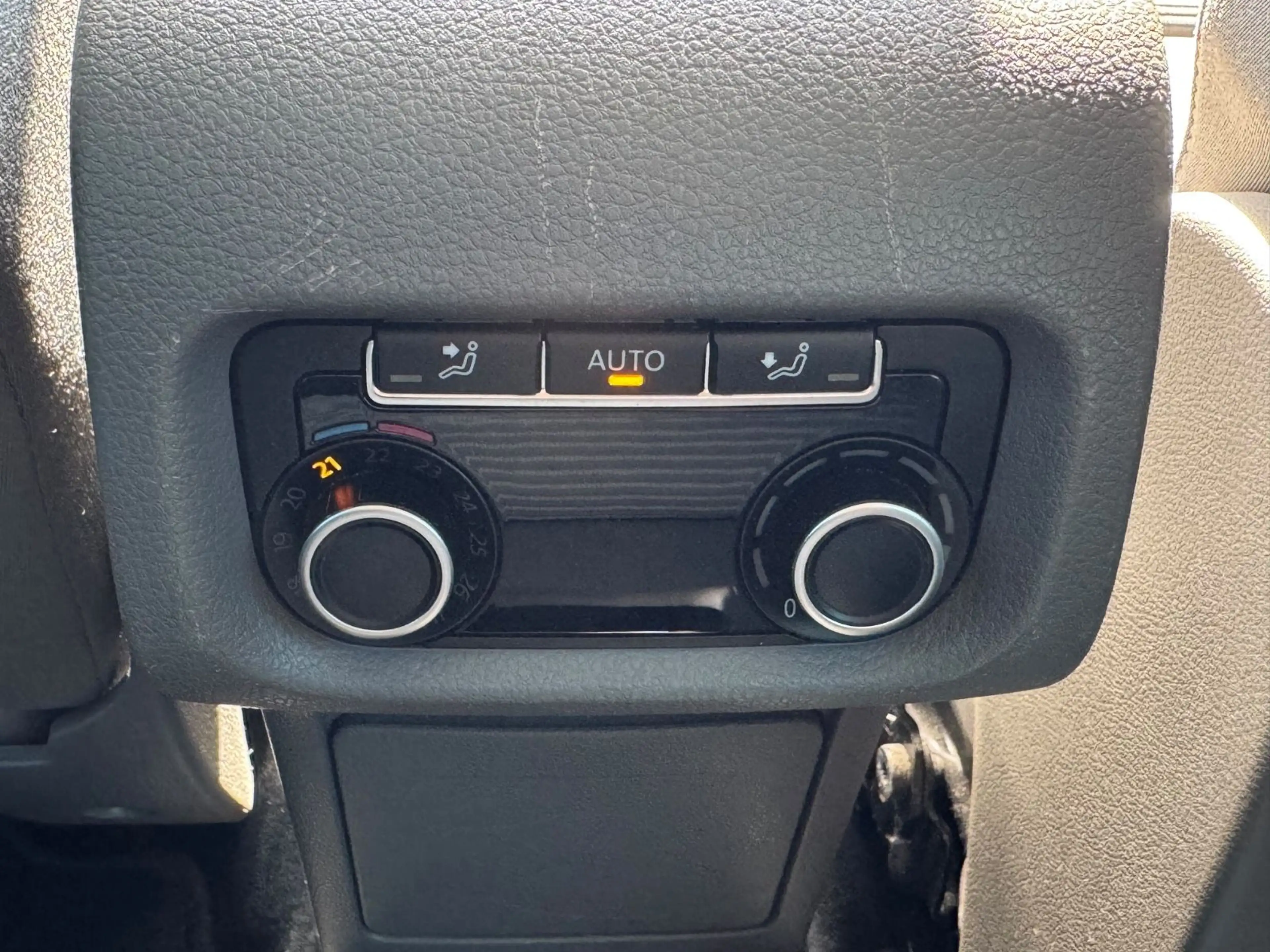 SEAT Alhambra Style Automatik/TüV & Service Neu/8fach — photo 21