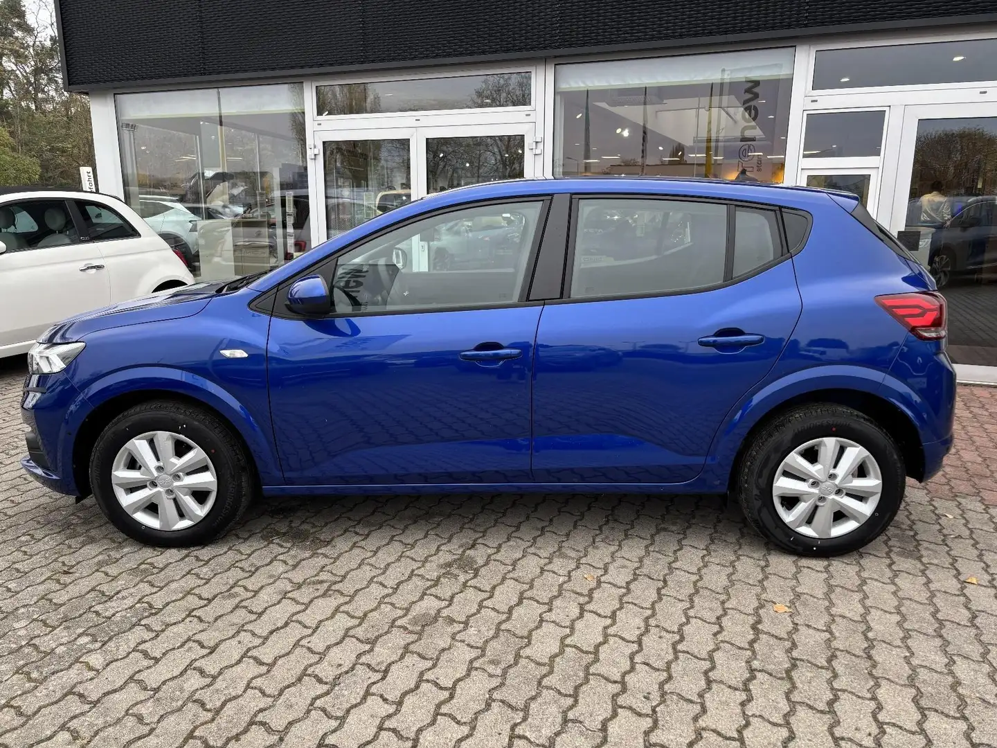 Dacia Sandero Expression TCe 100 ECO-G Blau - 2