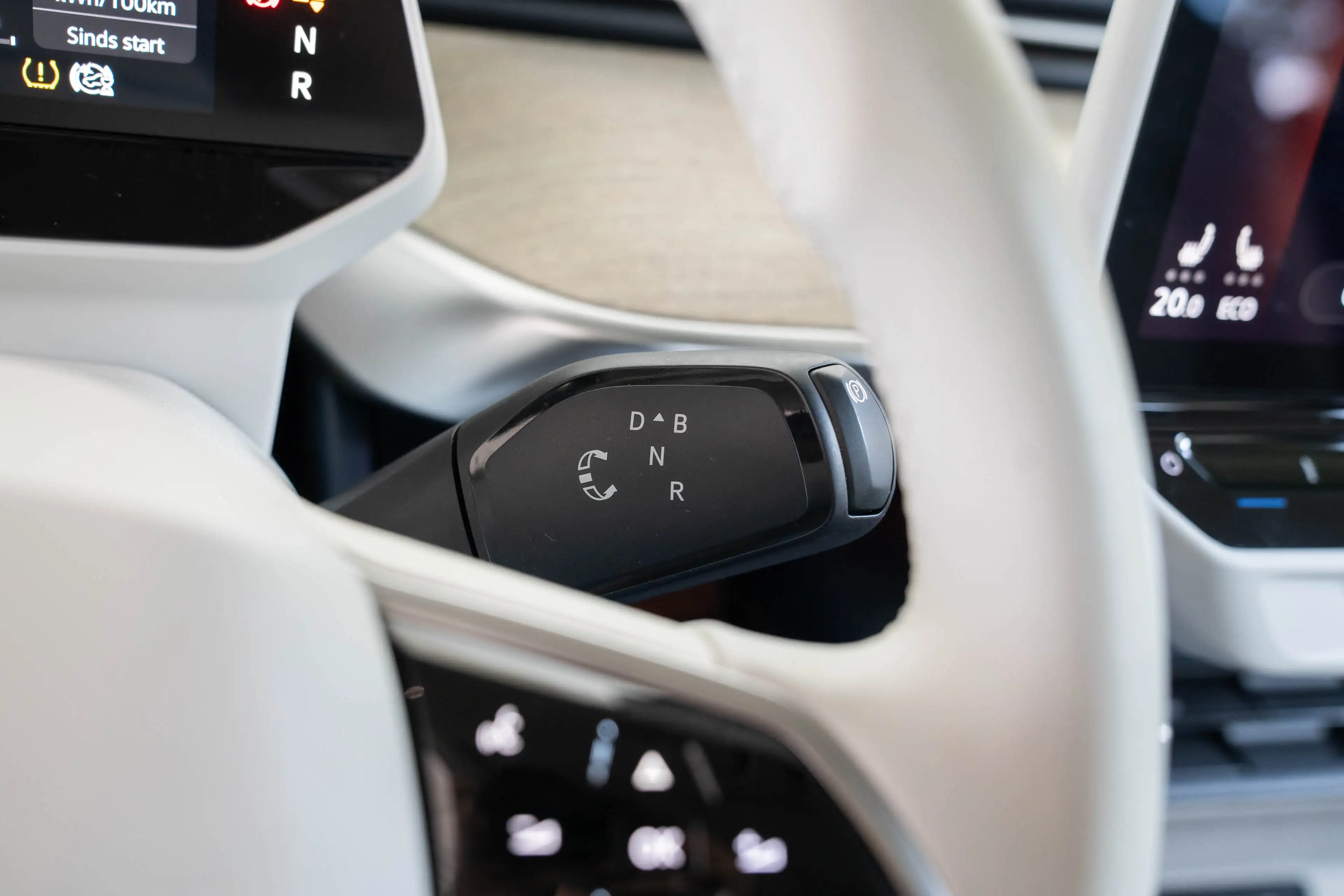 Volkswagen ID. Buzz Pro 5 pers Intro 77kWh | SOH 94% | Trekhaak | Elek — photo 28