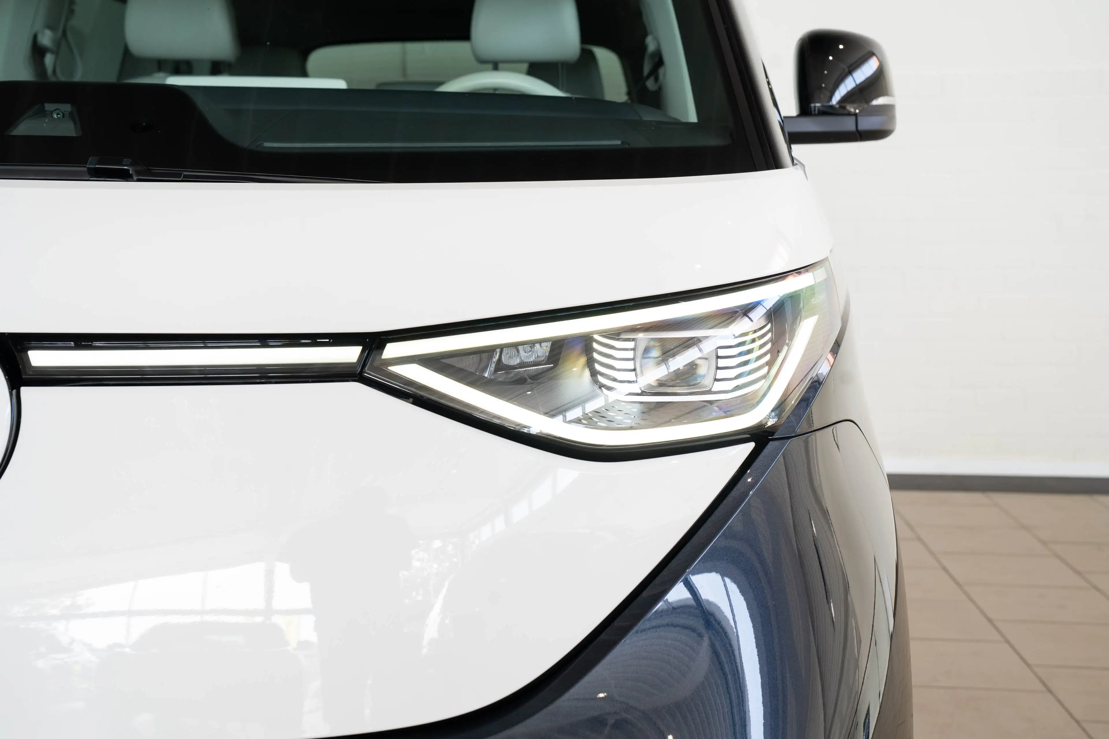 Volkswagen ID. Buzz Pro 5 pers Intro 77kWh | SOH 94% | Trekhaak | Elek