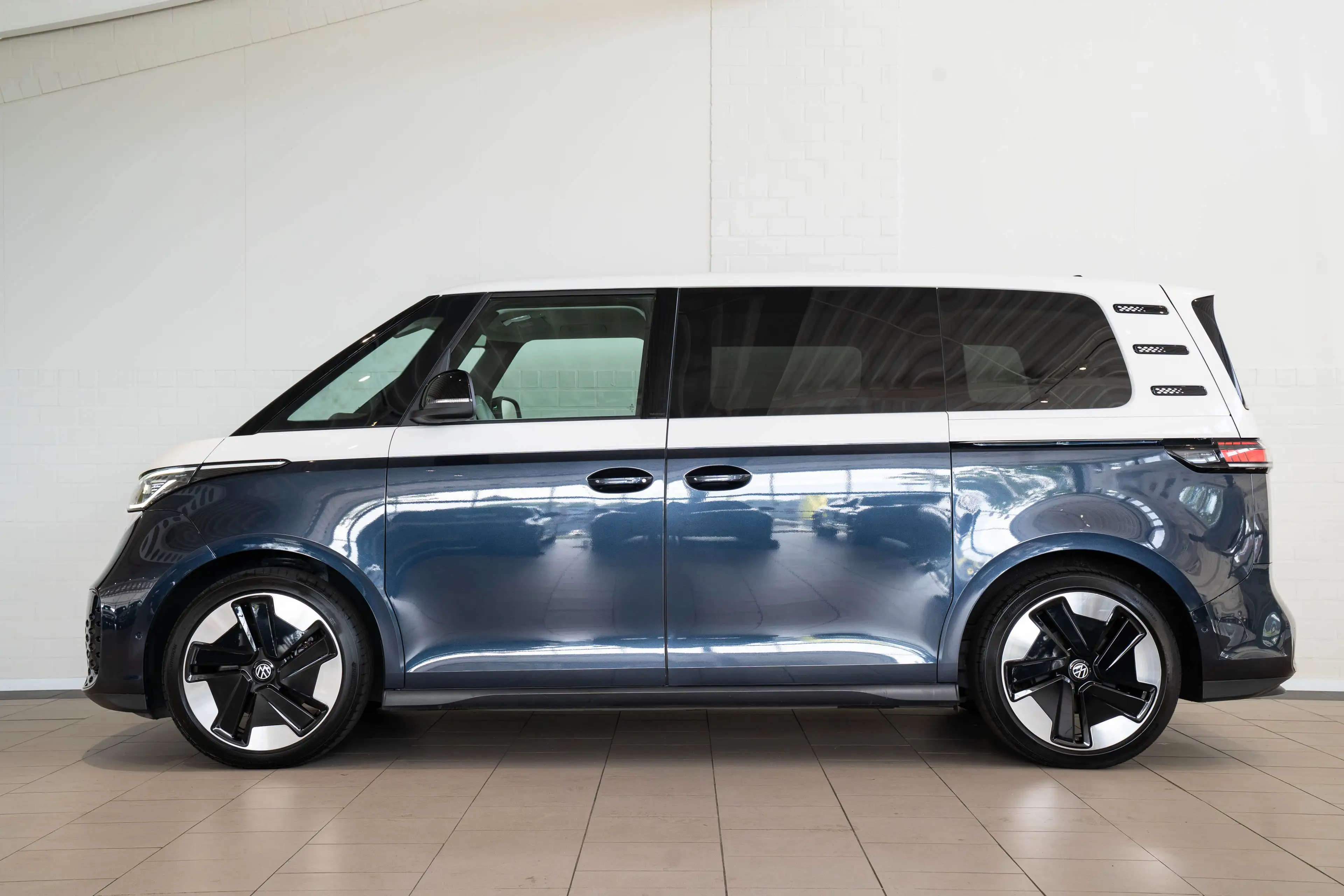 Volkswagen ID. Buzz Pro 5 pers Intro 77kWh | SOH 94% | Trekhaak | Elek — photo 3