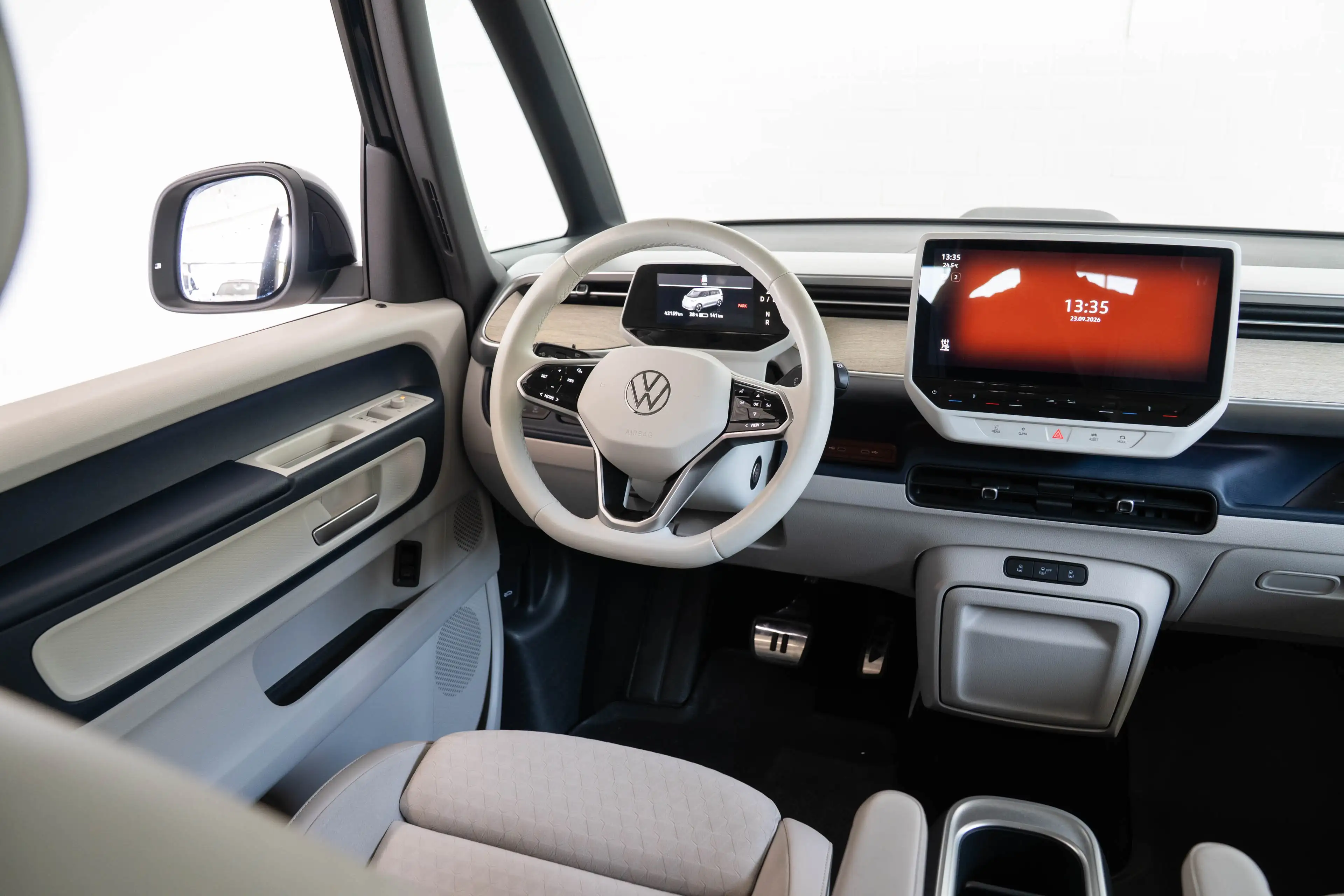 Volkswagen ID. Buzz Pro 5 pers Intro 77kWh | SOH 94% | Trekhaak | Elek — photo 42