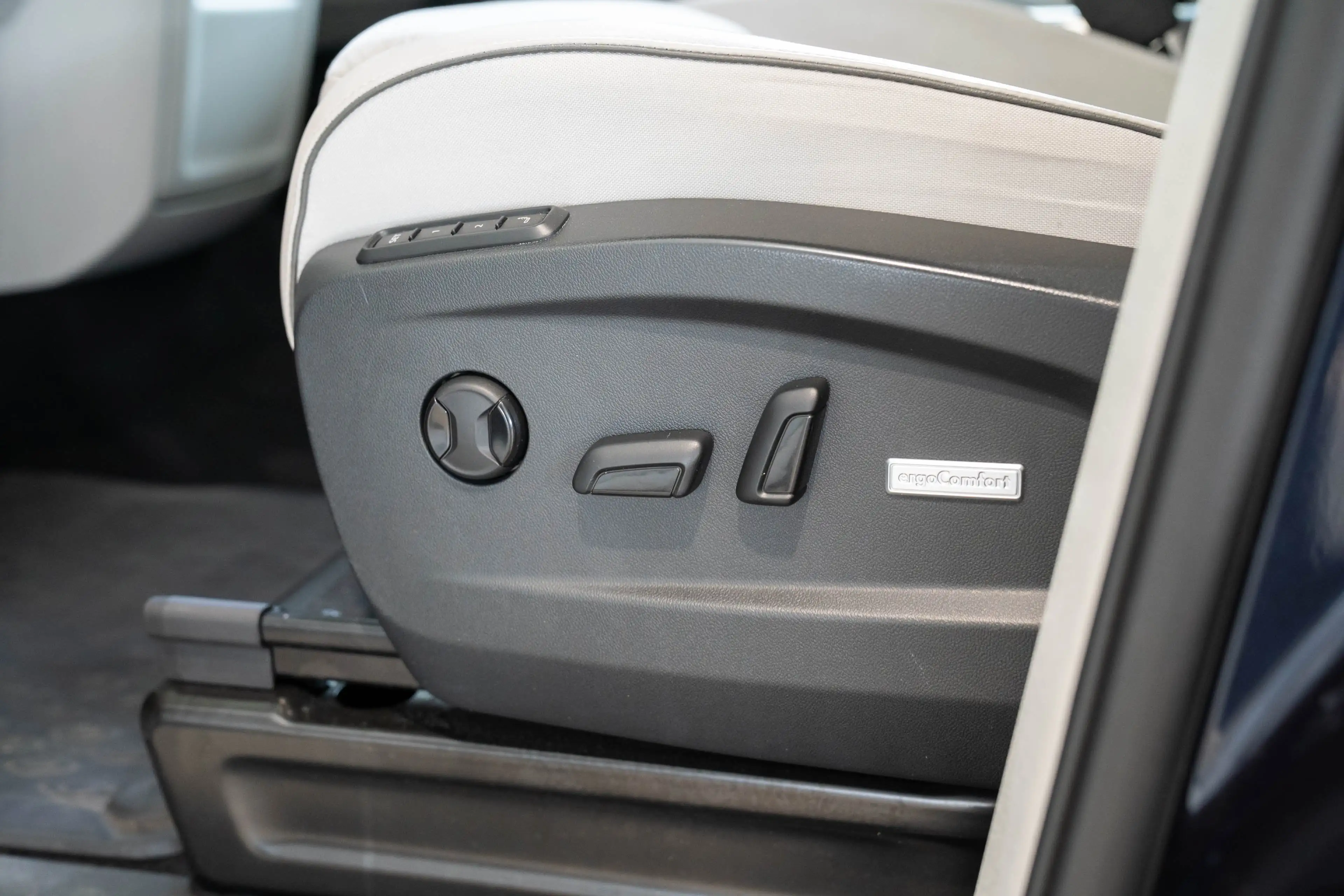 Volkswagen ID. Buzz Pro 5 pers Intro 77kWh | SOH 94% | Trekhaak | Elek — photo 21