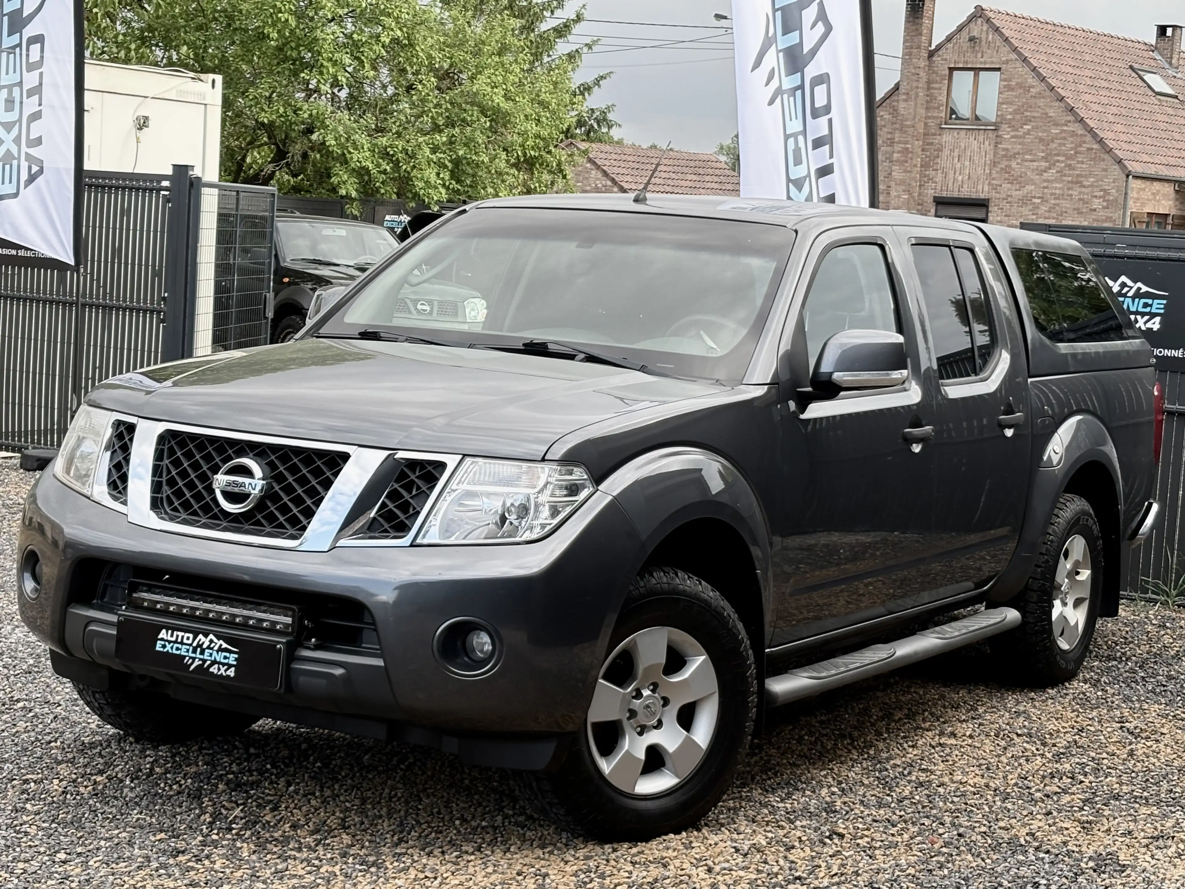 Nissan Navara 2.5 dCi 4x4 190cv/ Hardtop/ Garantie — photo 3