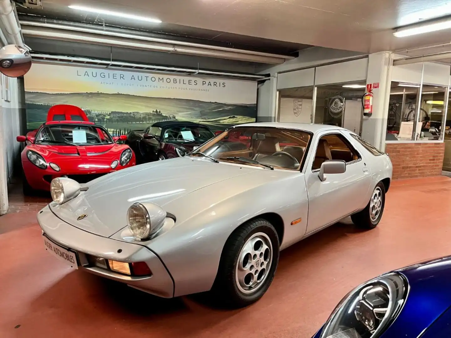 Porsche 928 4.5l 240ch Gris - 1