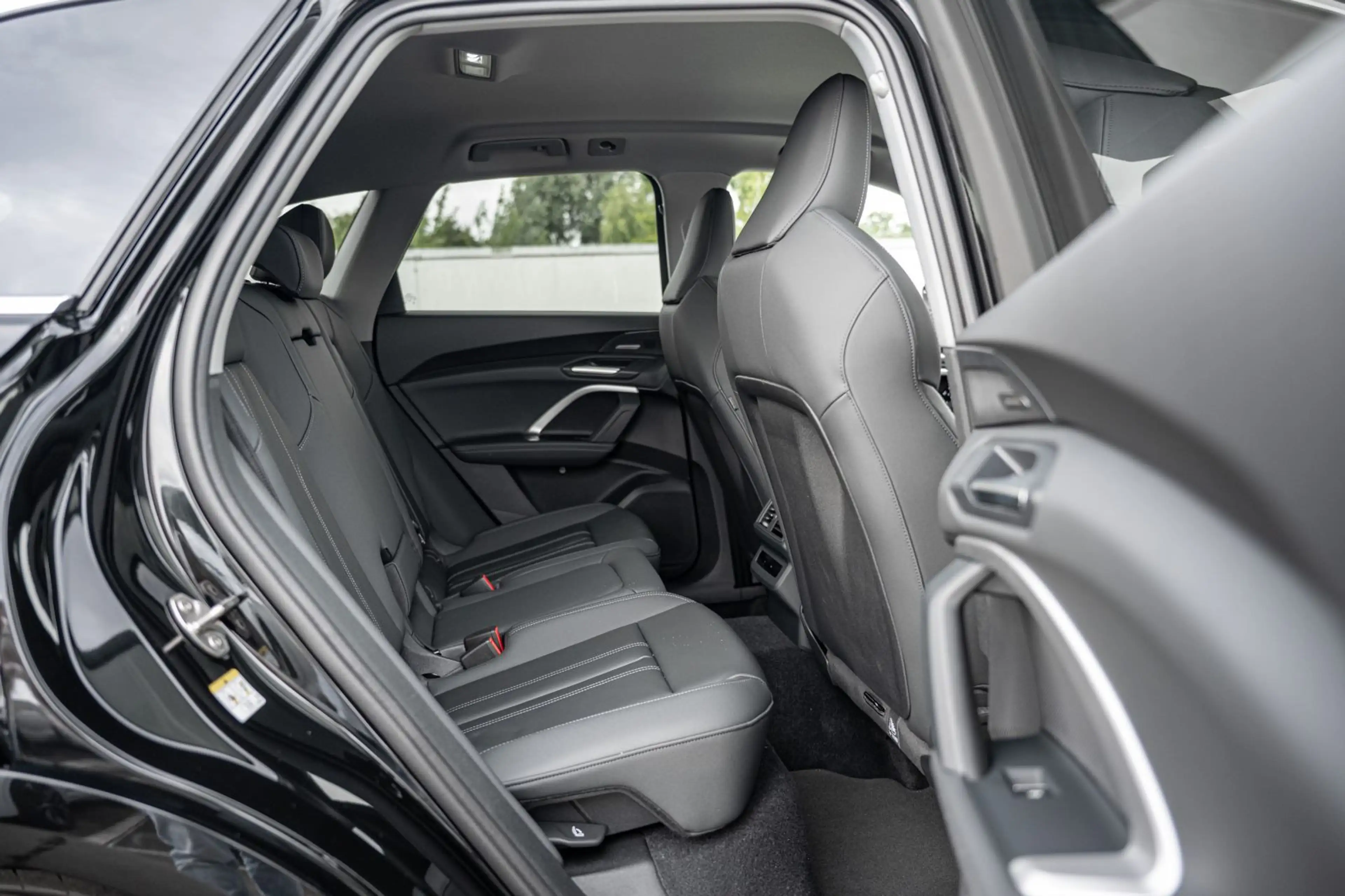 Audi Q5 TDI S tronic quattro 220 KW NAVI/MATRIX/360° — photo 9