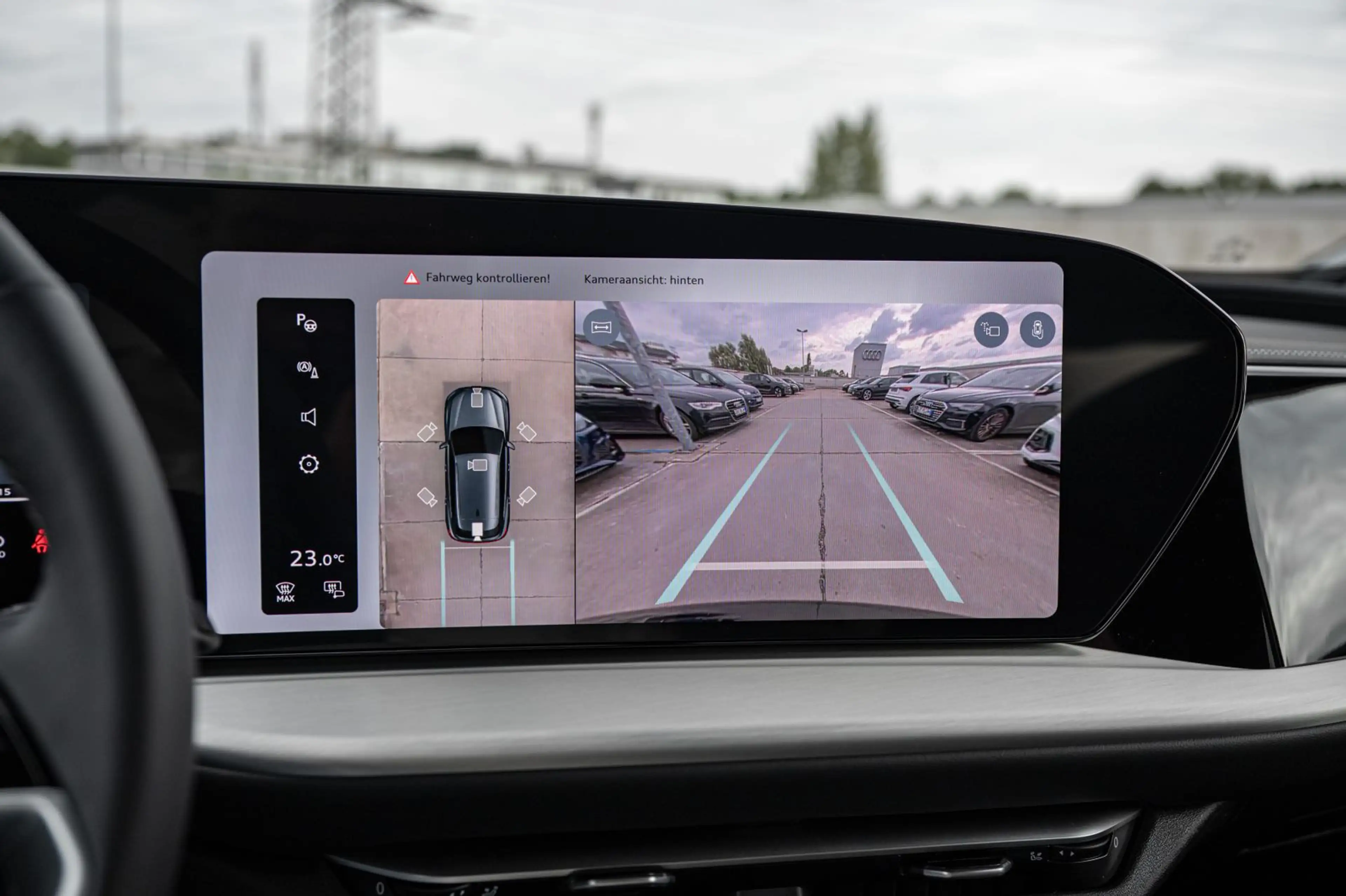 Audi Q5 TDI S tronic quattro 220 KW NAVI/MATRIX/360° — photo 14