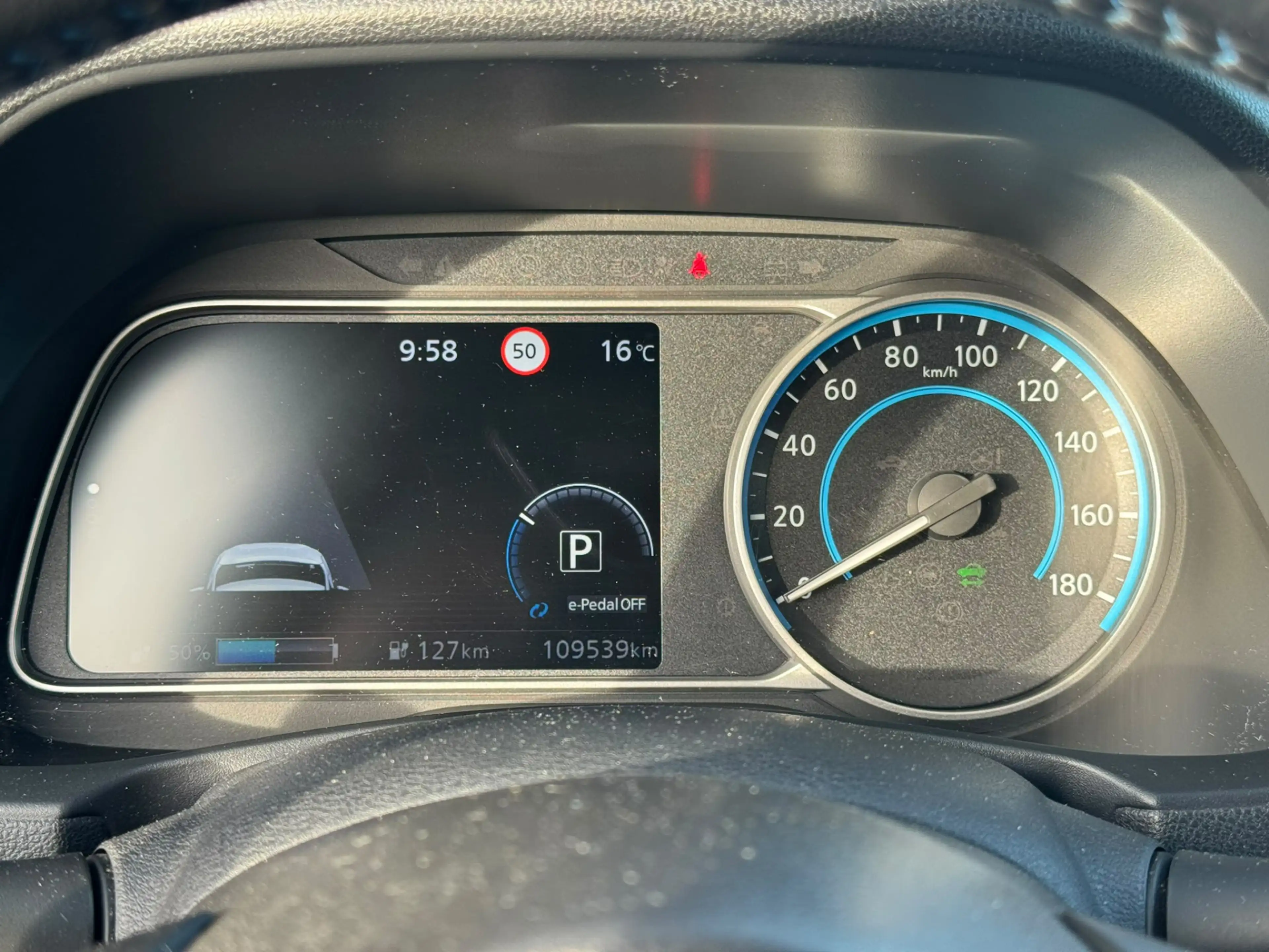 Nissan Leaf Acenta 40 kWh — photo 12