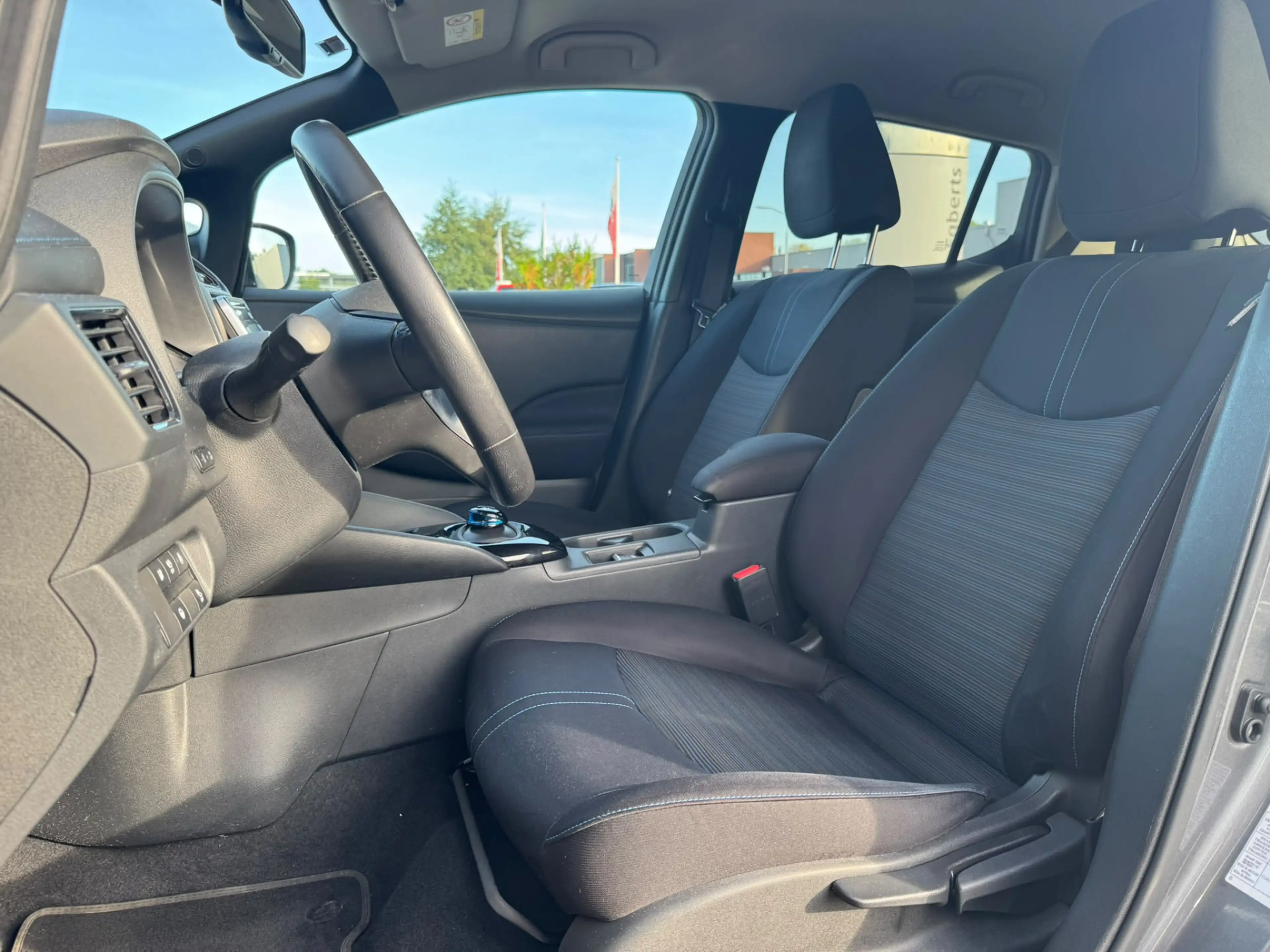 Nissan Leaf Acenta 40 kWh — photo 5