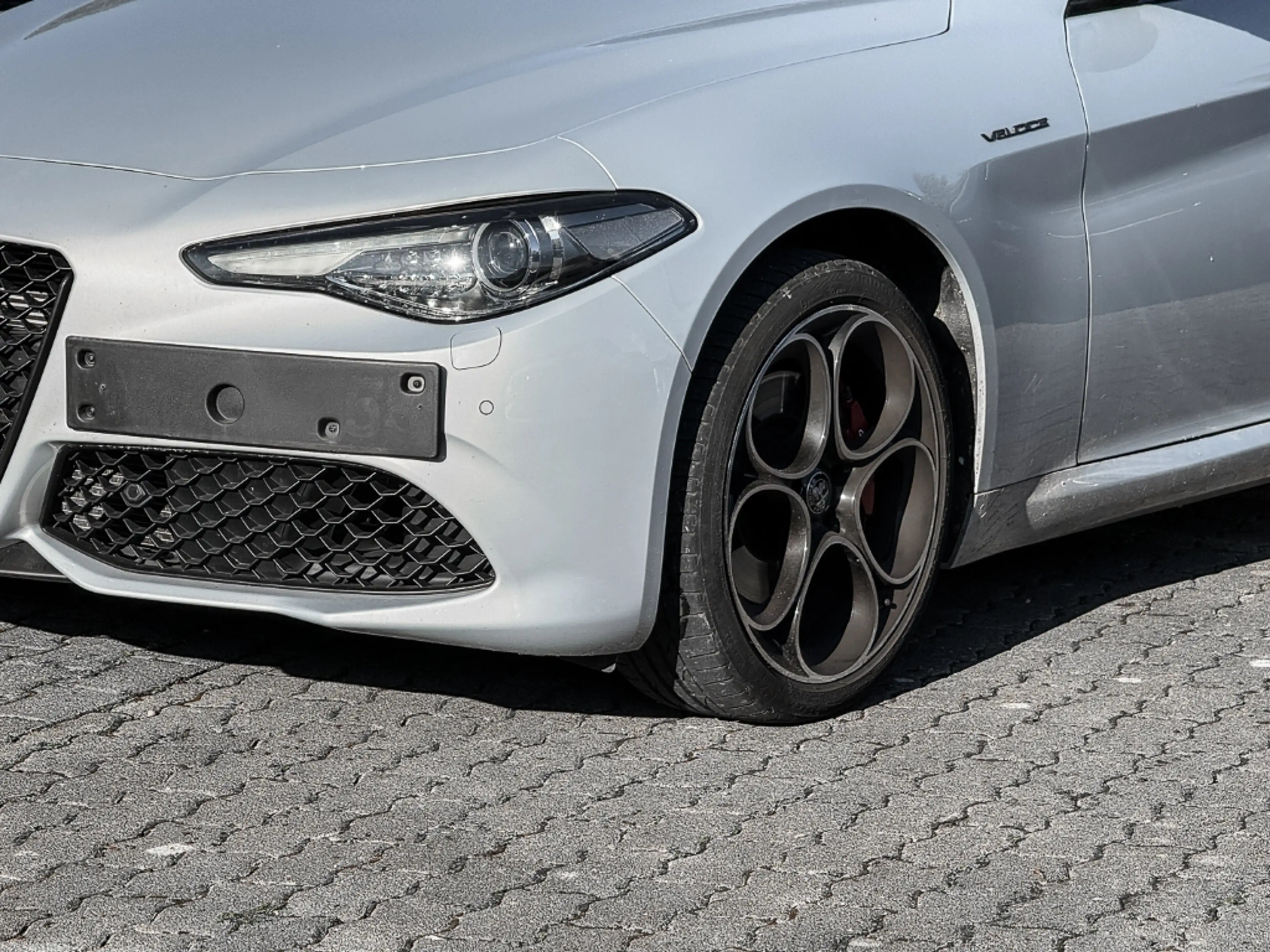 Alfa Romeo Giulia Veloce Q4 AD El. Fondsitzverst. El. Panodach Navi — photo 5
