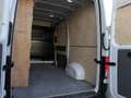 Volkswagen Crafter 35 2.0 TDI 140PK L3H3 Trendline | Airco | Parkeers - thumbnail 31