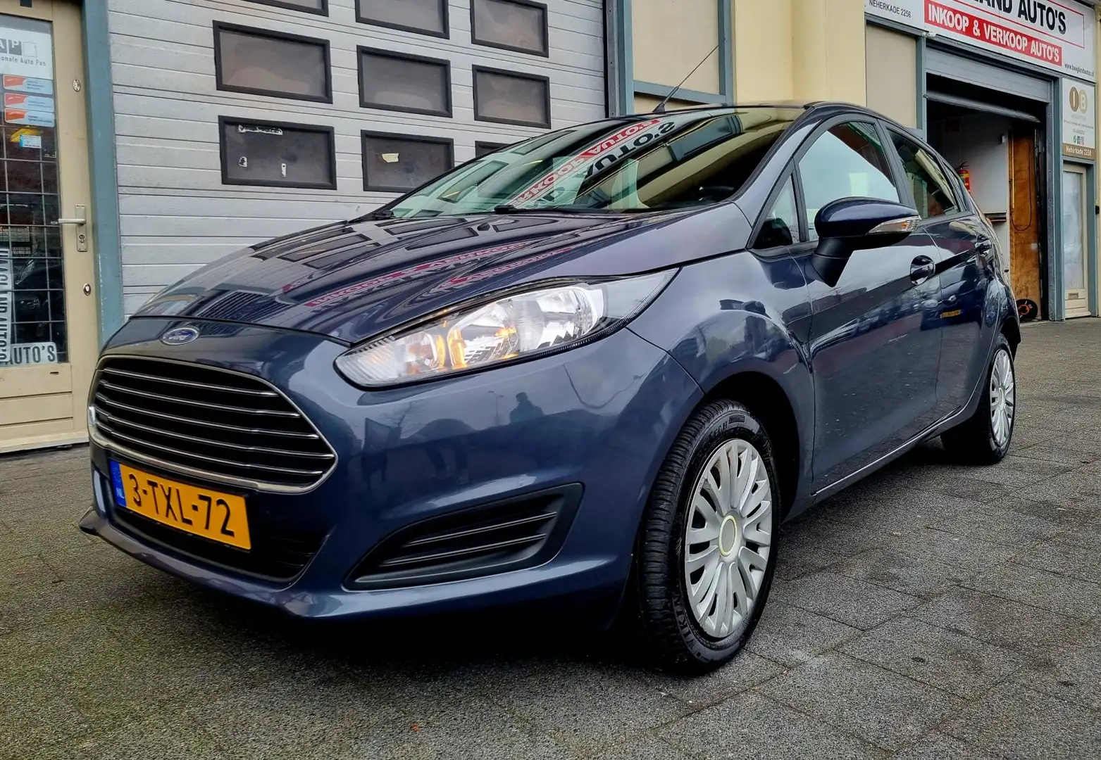 Ford Fiesta 1.0 Style 5drs Airco Navi ElecRam Trekhaak Gris - 2