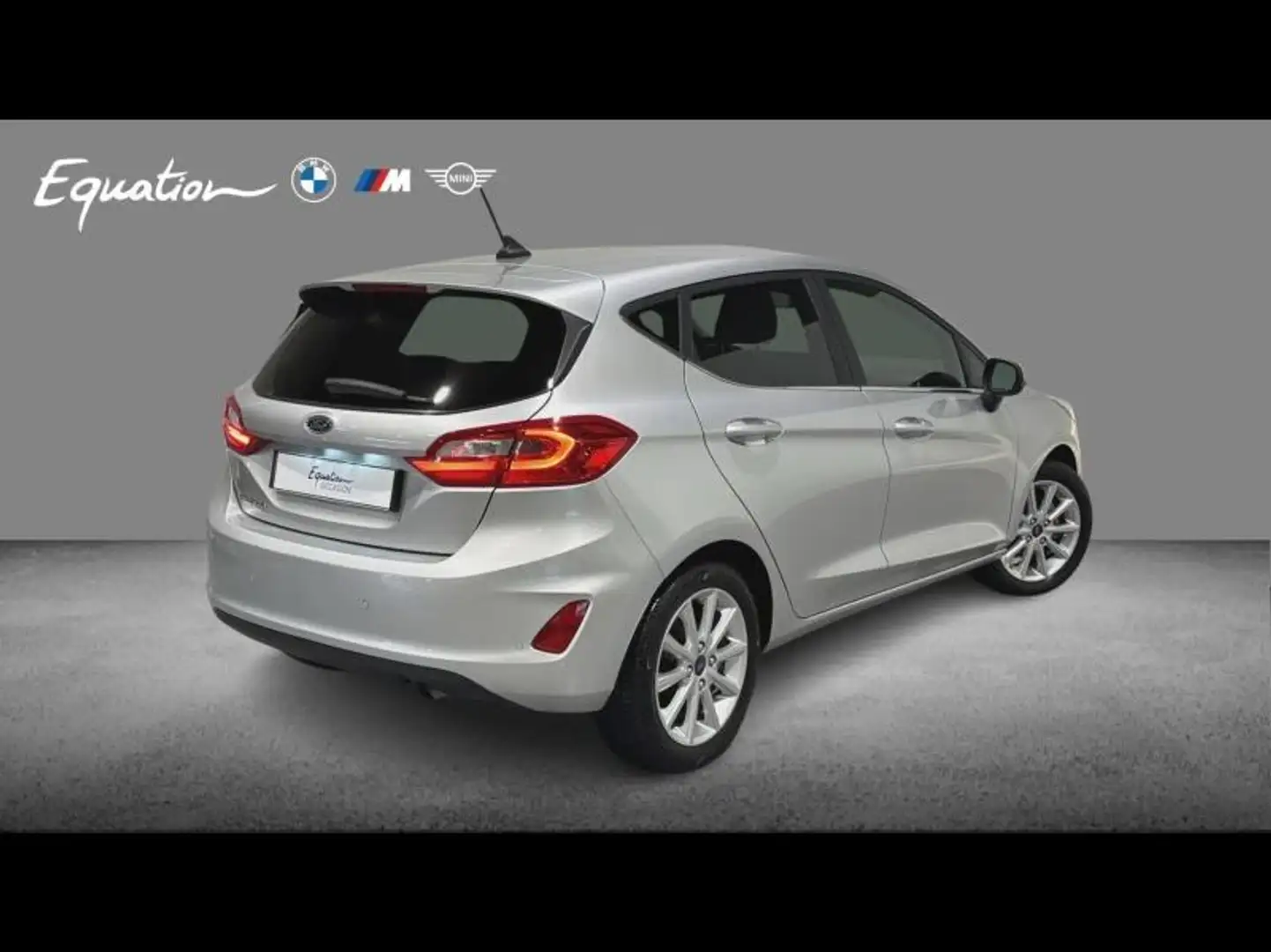 Ford Fiesta 1.0 EcoBoost 100ch Stop\u0026Start Titanium 5p Gris - 2