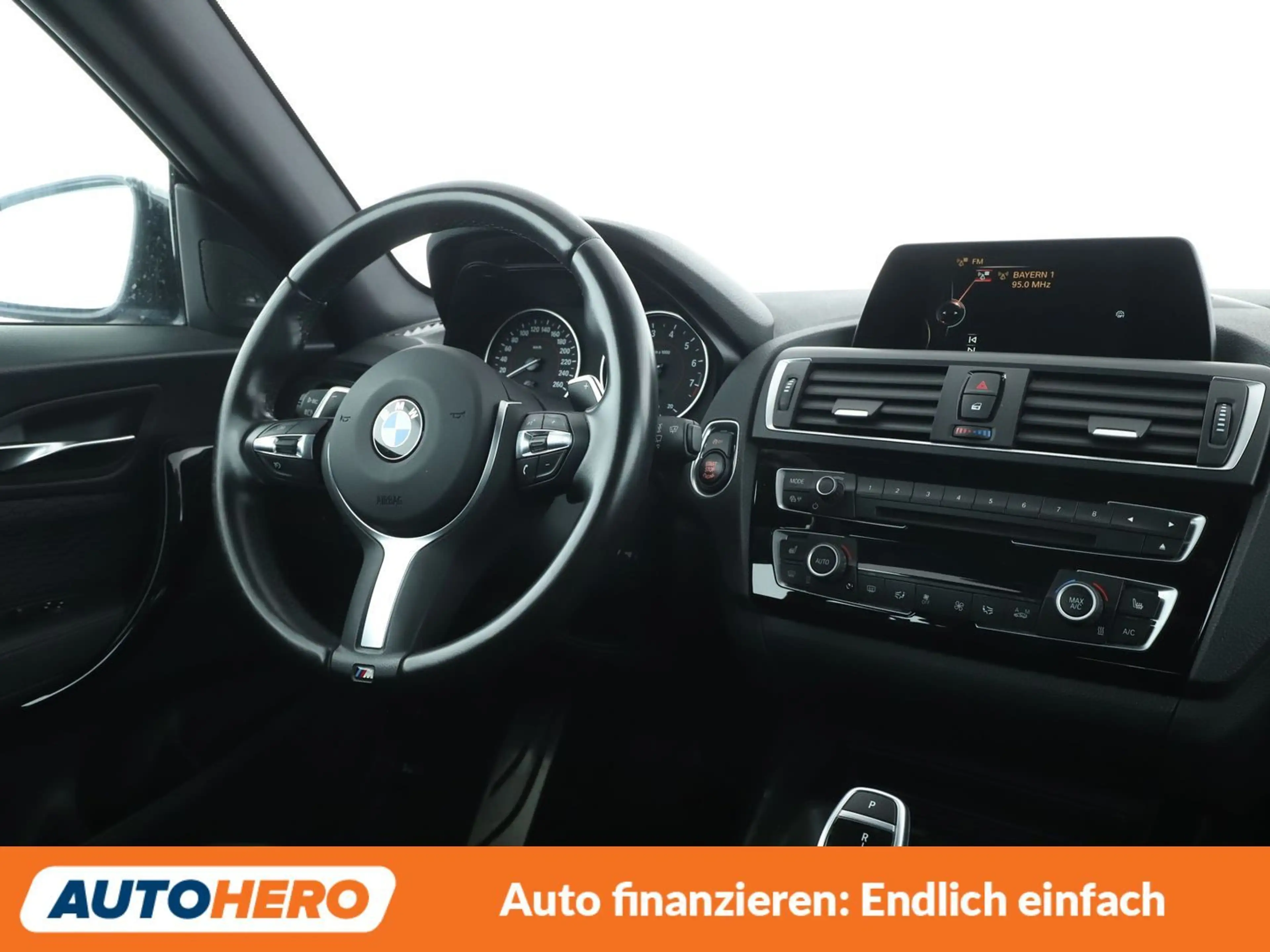 BMW 140 M140i xDrive — photo 13