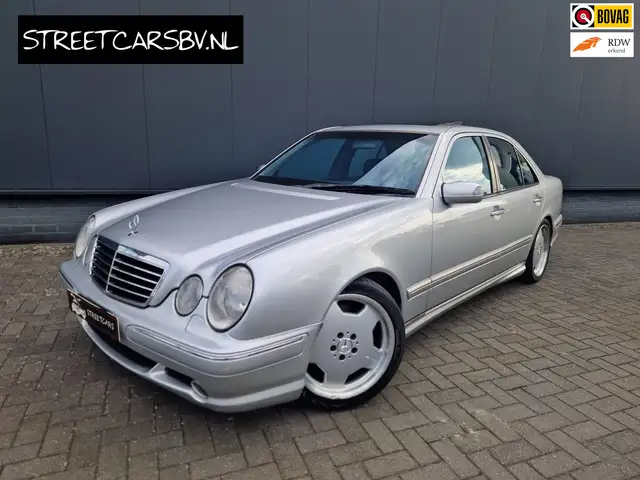 Mercedes-Benz E 55 AMG Facelift 150dkm Future Classic