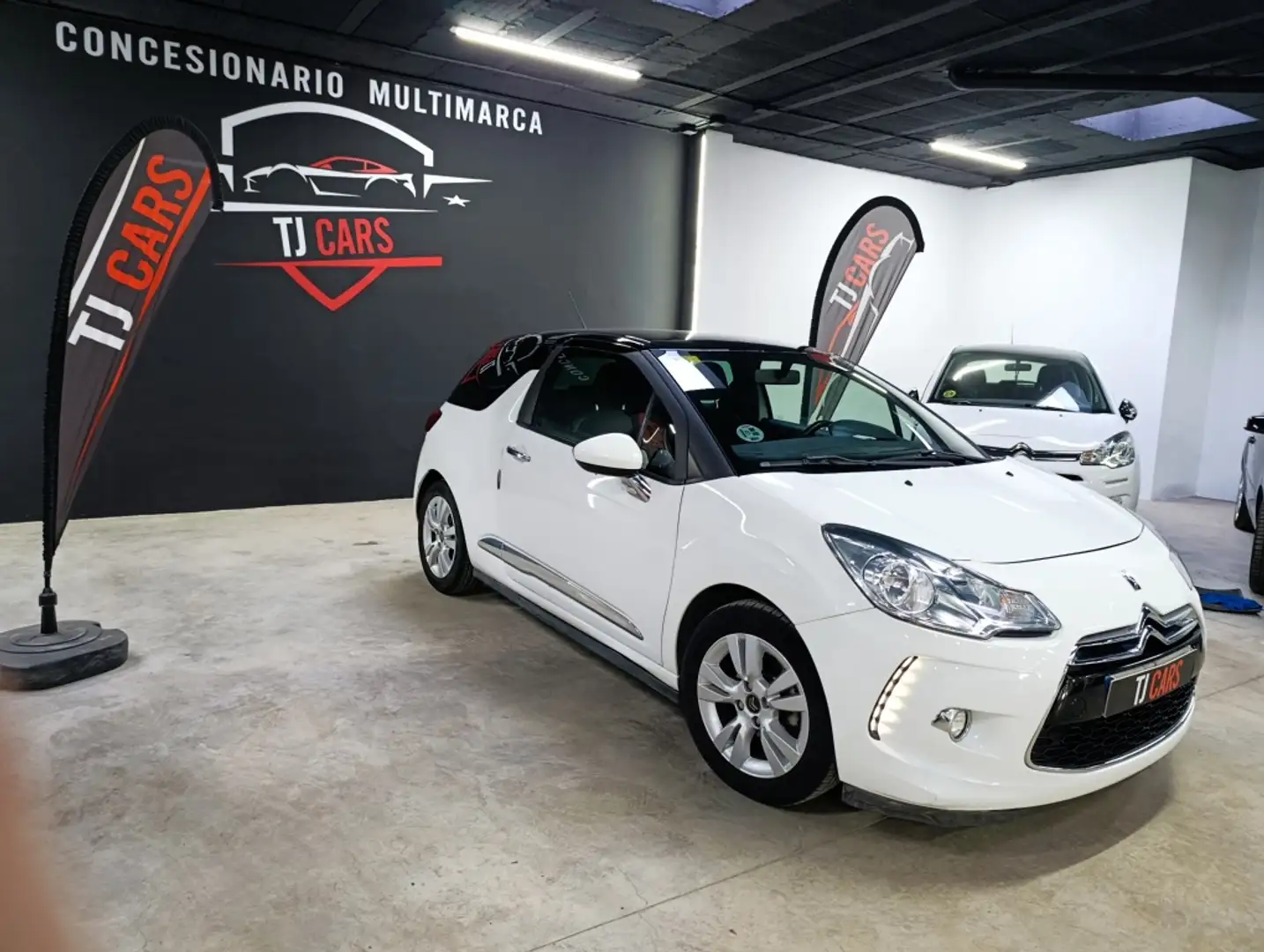 Citroen DS3 1.4HDi Desire 70 Blanco - 1