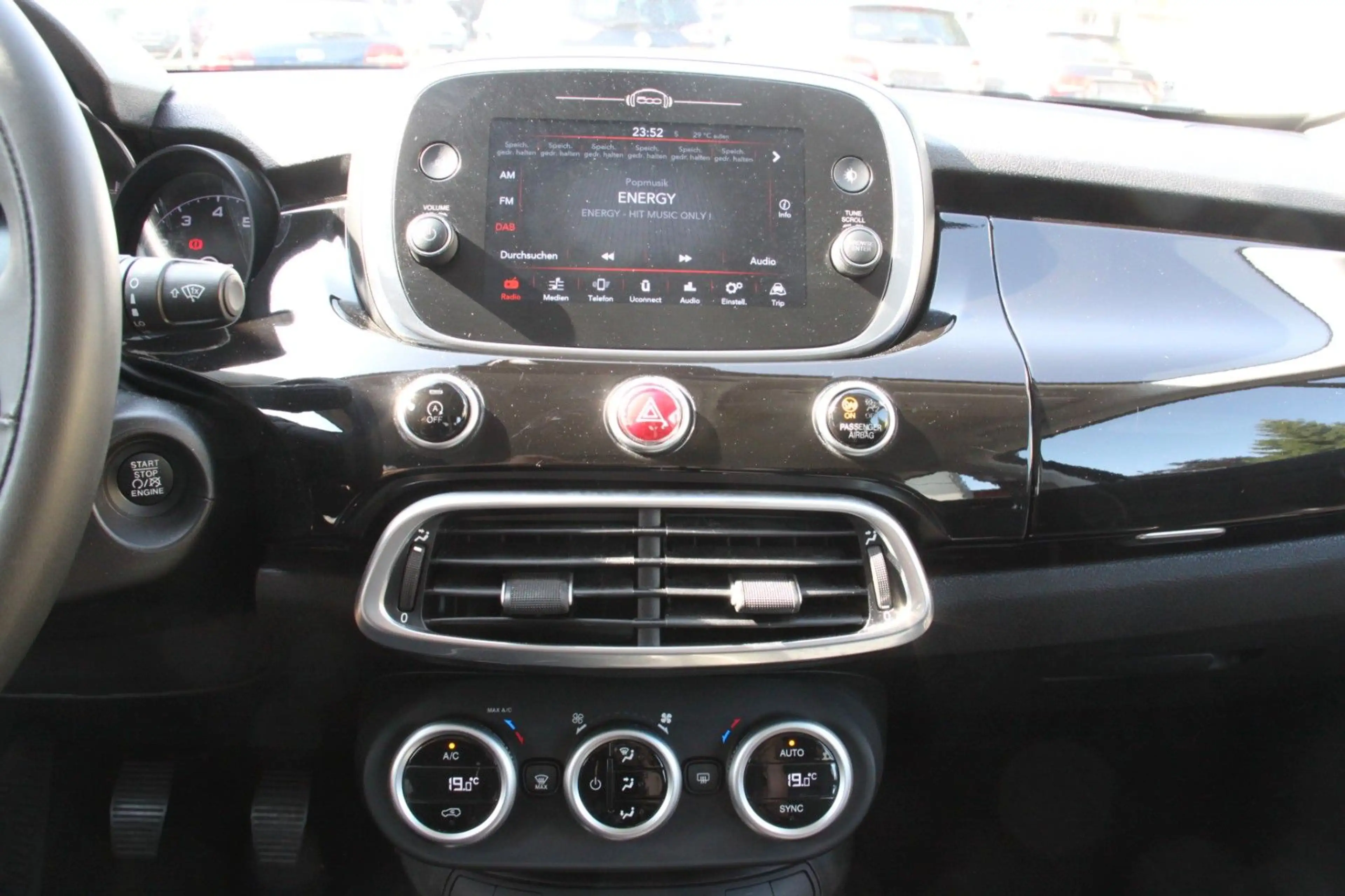 Fiat 500X City Cross Klima / Kamera / Led — photo 9