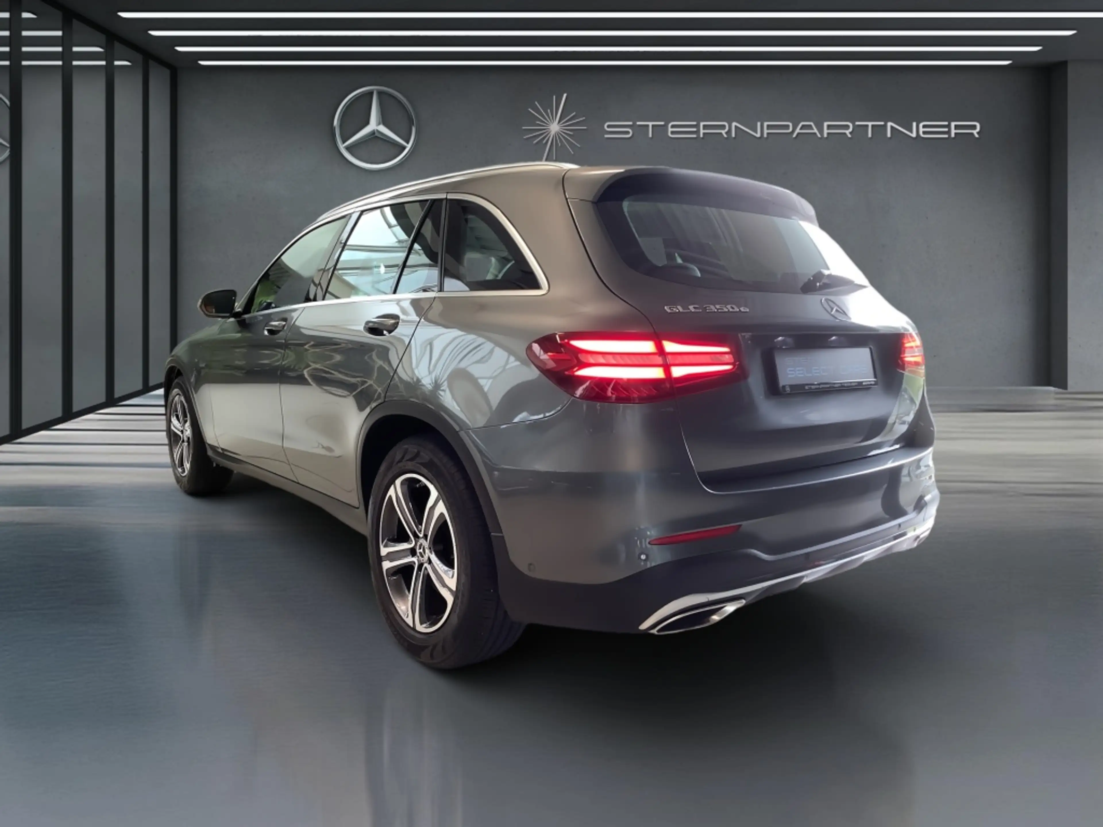 Mercedes-Benz GLC 350 e 4M AMG+MBUX+Totwinkel+AIRMATIC+NAVI — photo 8