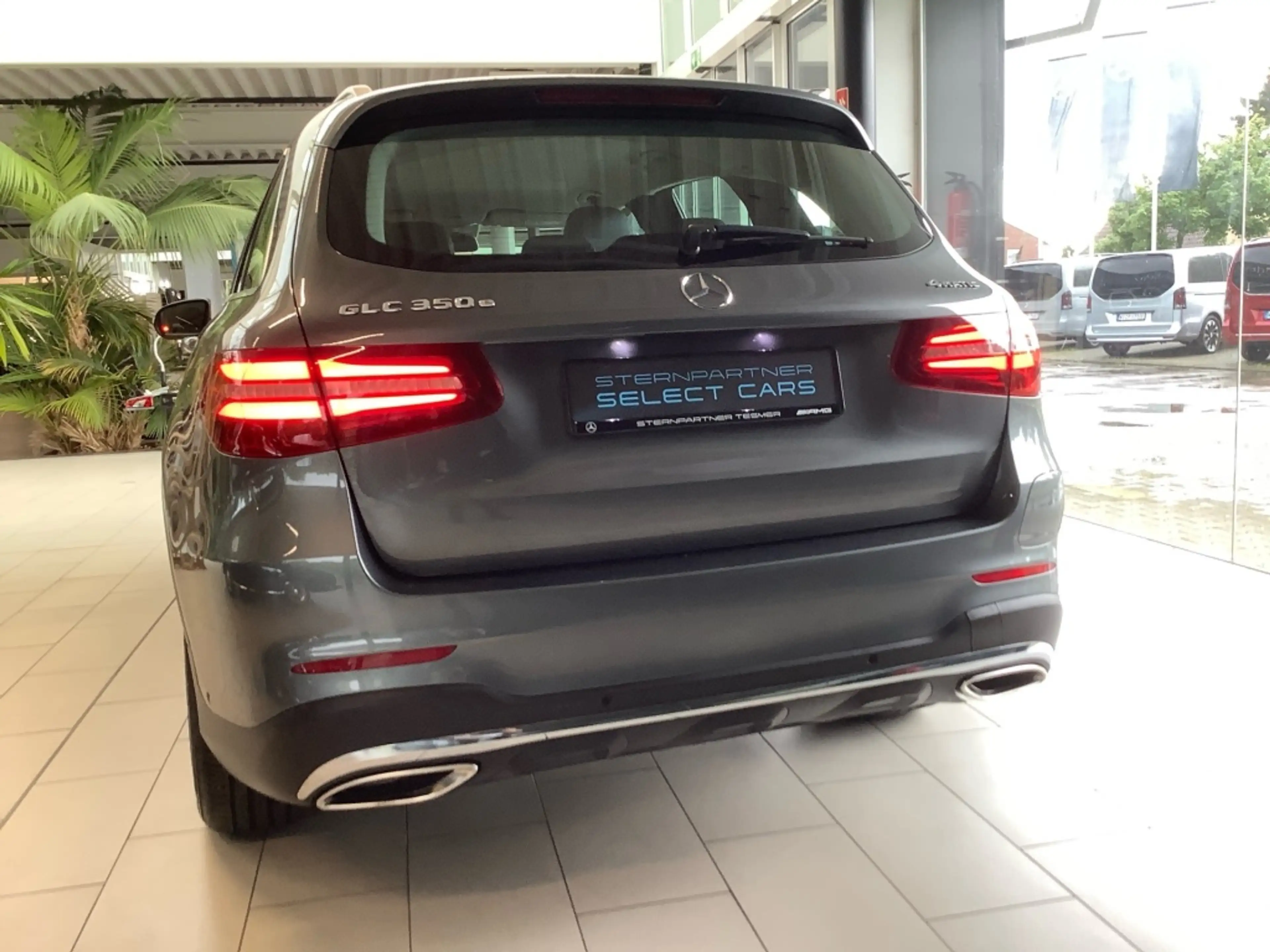Mercedes-Benz GLC 350 e 4M AMG+MBUX+Totwinkel+AIRMATIC+NAVI — photo 11