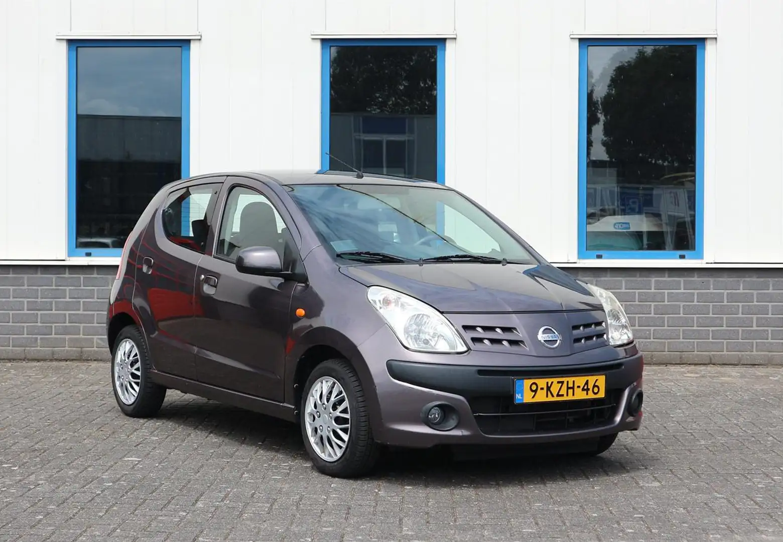 Nissan Pixo 1.0 Look Airco zeer weinig KM Paars - 2