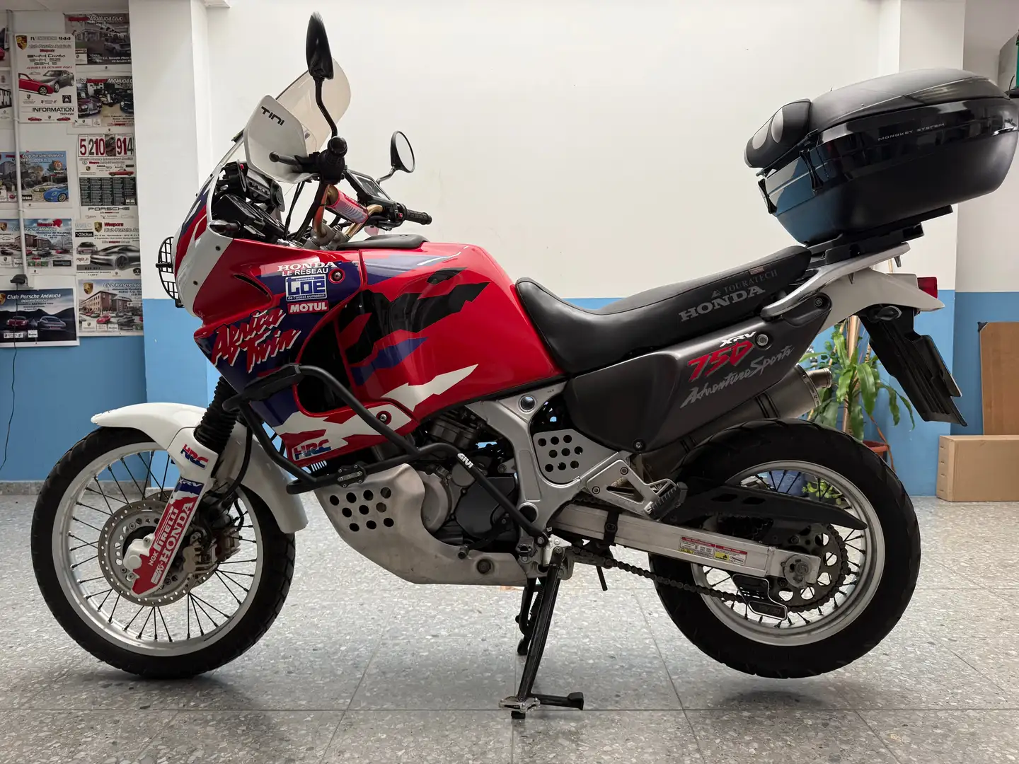 Honda XRV 750 Africa Twim XRV/07A año 1997, Rojo - 1