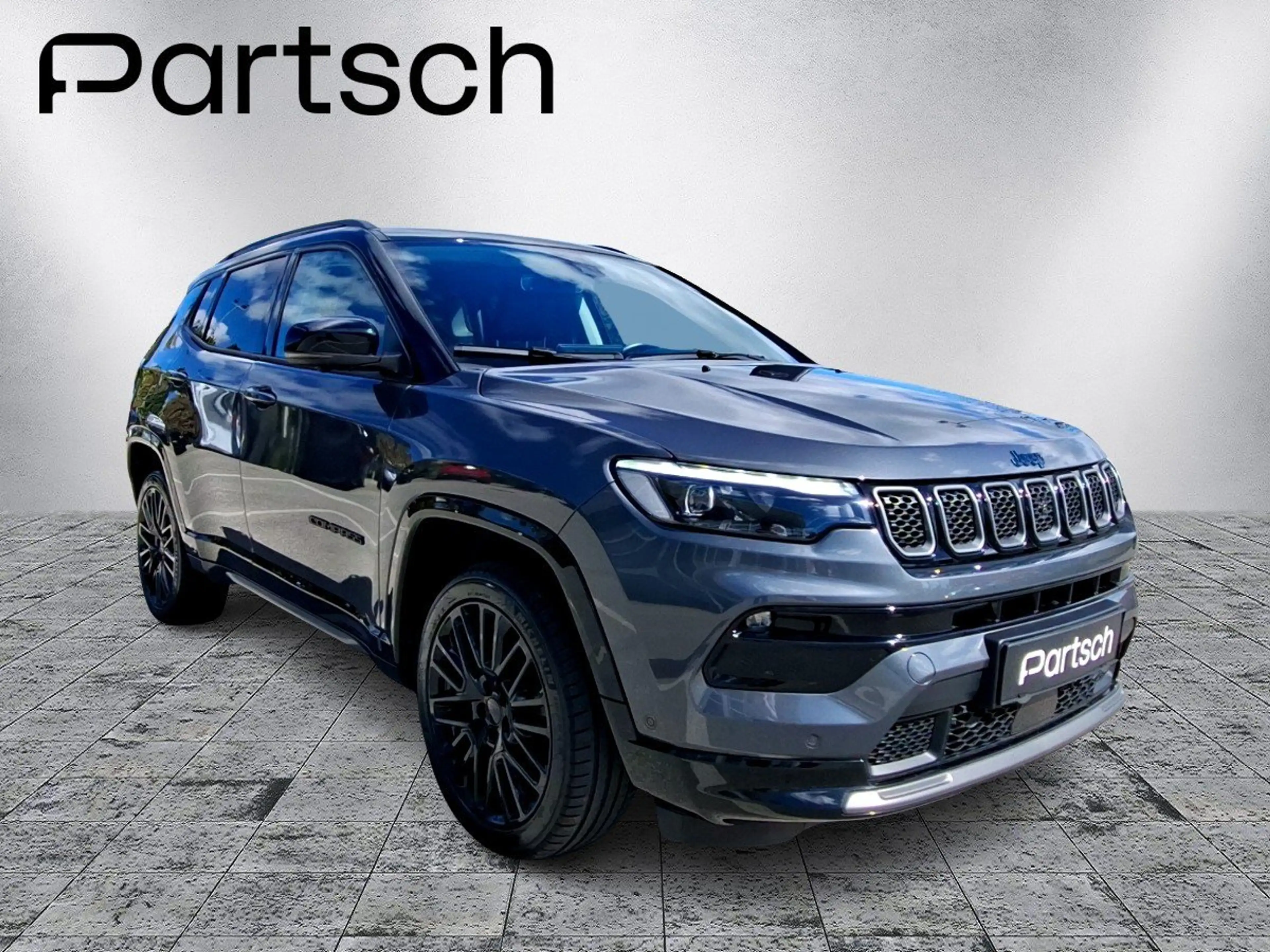 Jeep Compass S 1.3 PHEV 240 PS AT 4xe Leder — photo 4