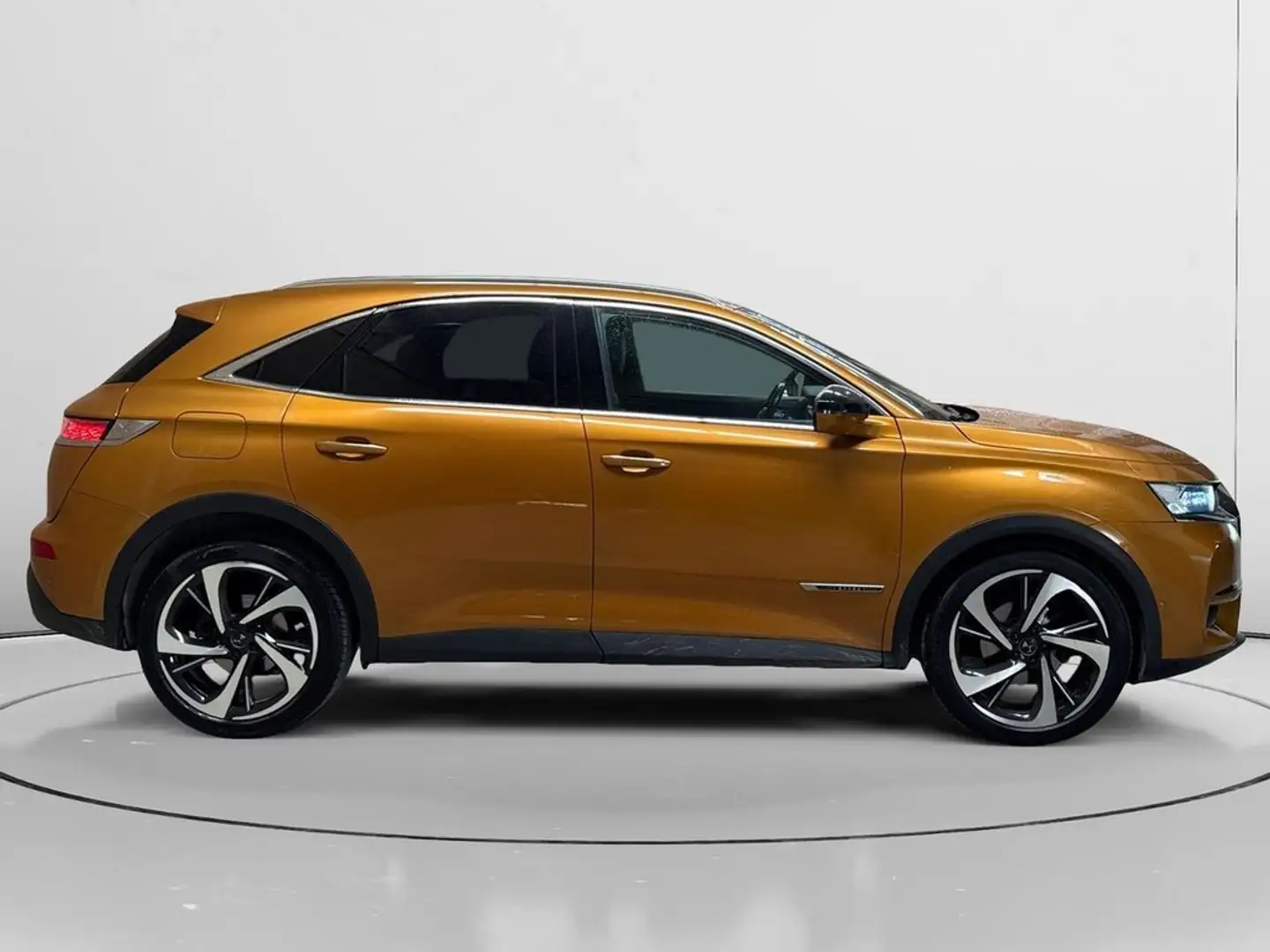 DS Automobiles DS 7 Crossback 2.0BlueHDi Grand Chic Aut. Amarillo - 2