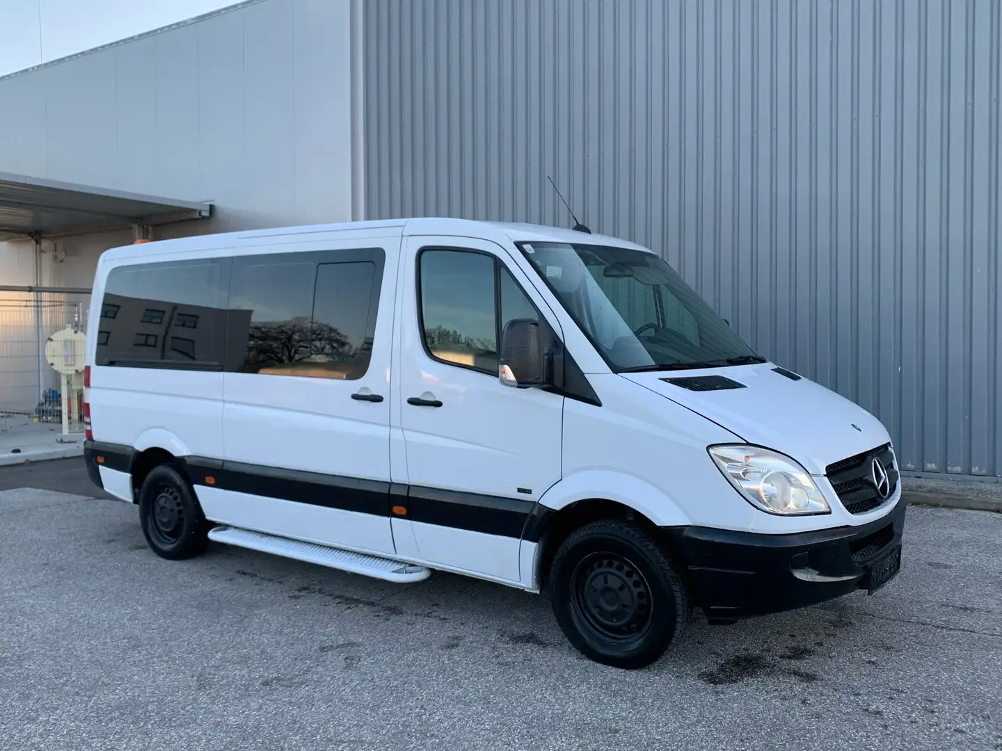 Mercedes-Benz Sprinter 315CDI L2 H2 9Sitzer Km 154.000 Pickerl 10.2026 Weiß - 1