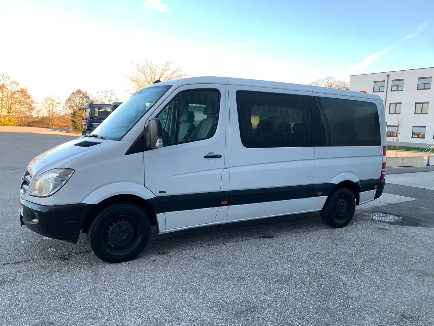 Mercedes-Benz Sprinter 315CDI L2 H2 9Sitzer Km 154.000 Pickerl 10.2026 Weiß - 2