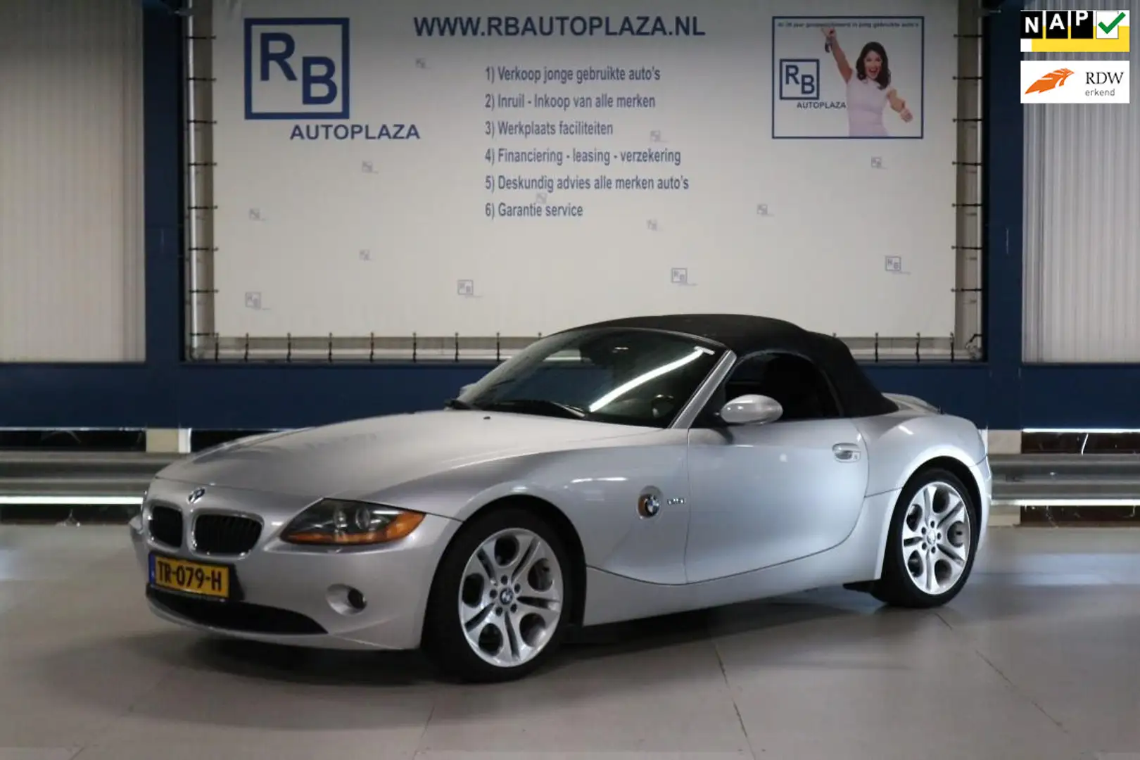 BMW Z4 Roadster 2.5i / AUTOMAAT / LEER / HEERLIJKE CABRIO Šedá - 1