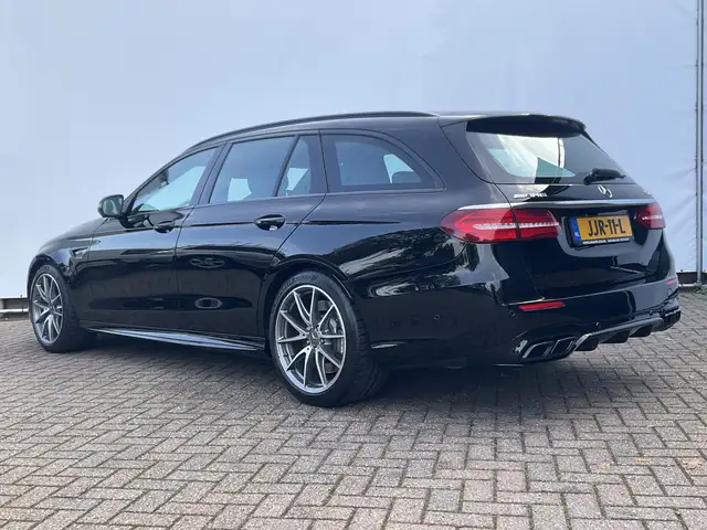 Mercedes-Benz E Class view 2