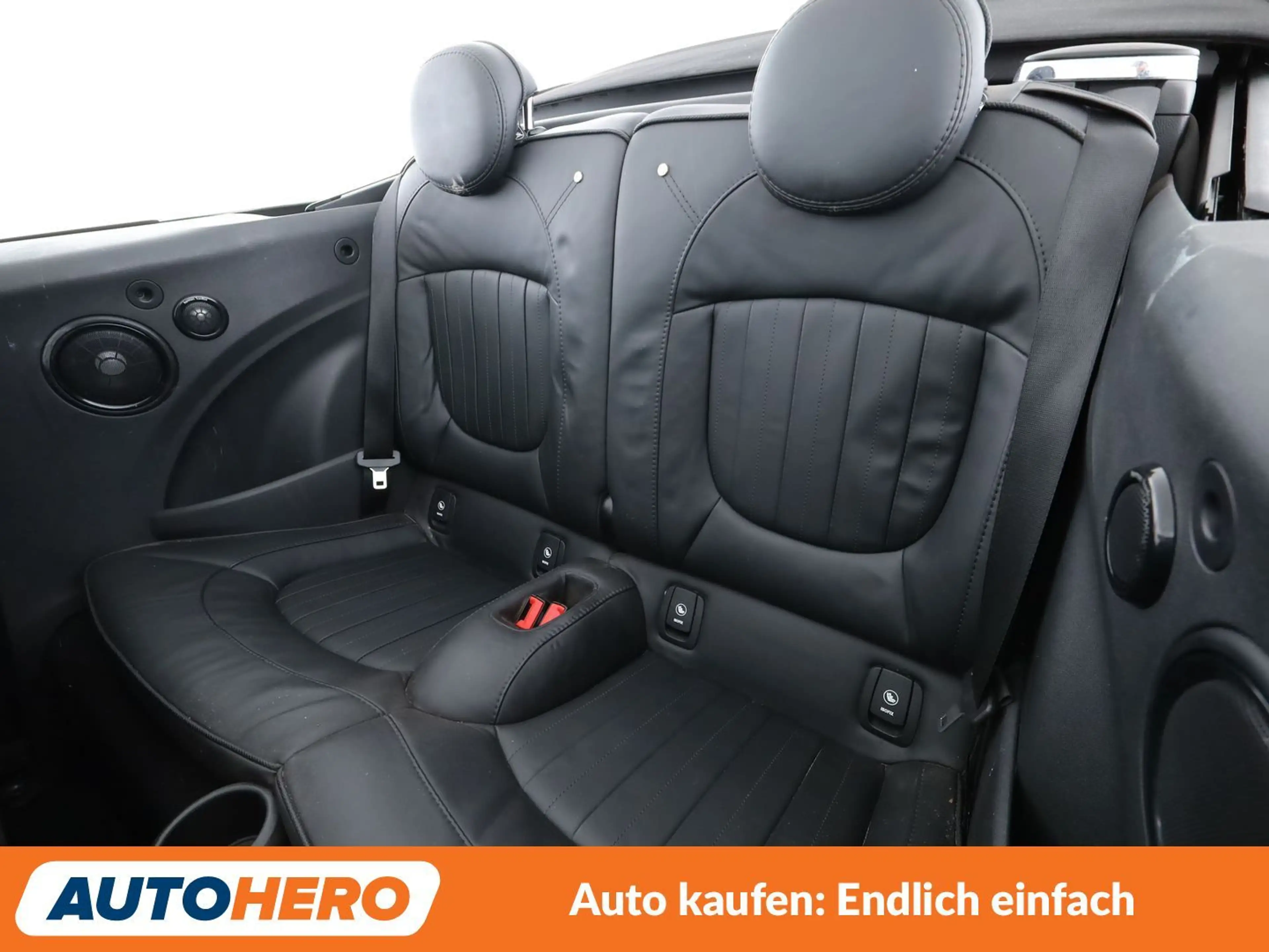 MINI Cooper SD Cabrio Cooper SD Aut.*NAVI*CAM*SHZ*TEMPO* — photo 14