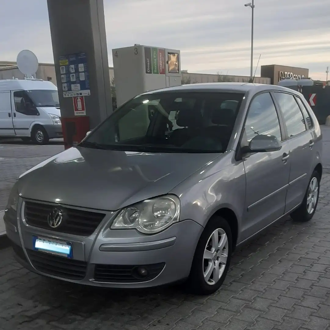 Volkswagen Polo 5p 1.4 tdi Comfortline - 2