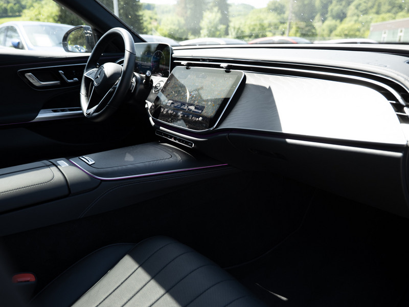 Mercedes-Benz E 450 d 4M DIGITAL/360/Pano/Leder/Totw/Distr/18" — photo 3