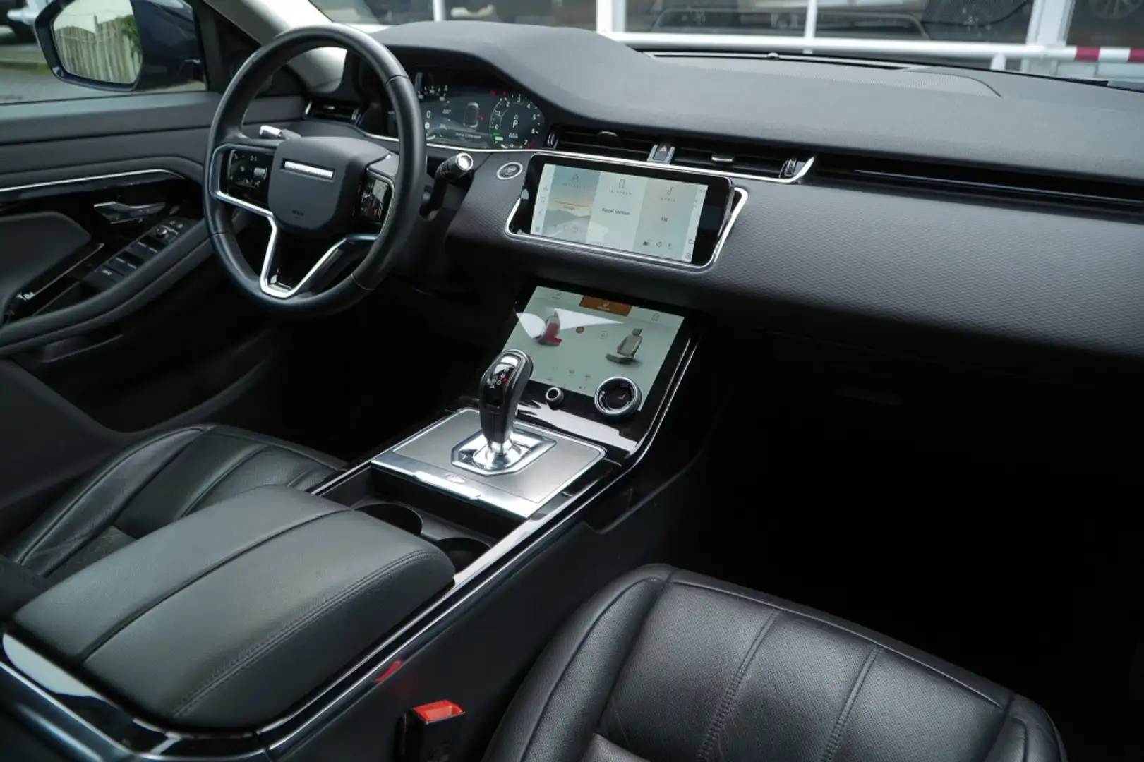 Land Rover Range Rover Evoque 1.5 P300e AWD R-Dynamic S I Pano I Black-pack I 20 Noir - 2