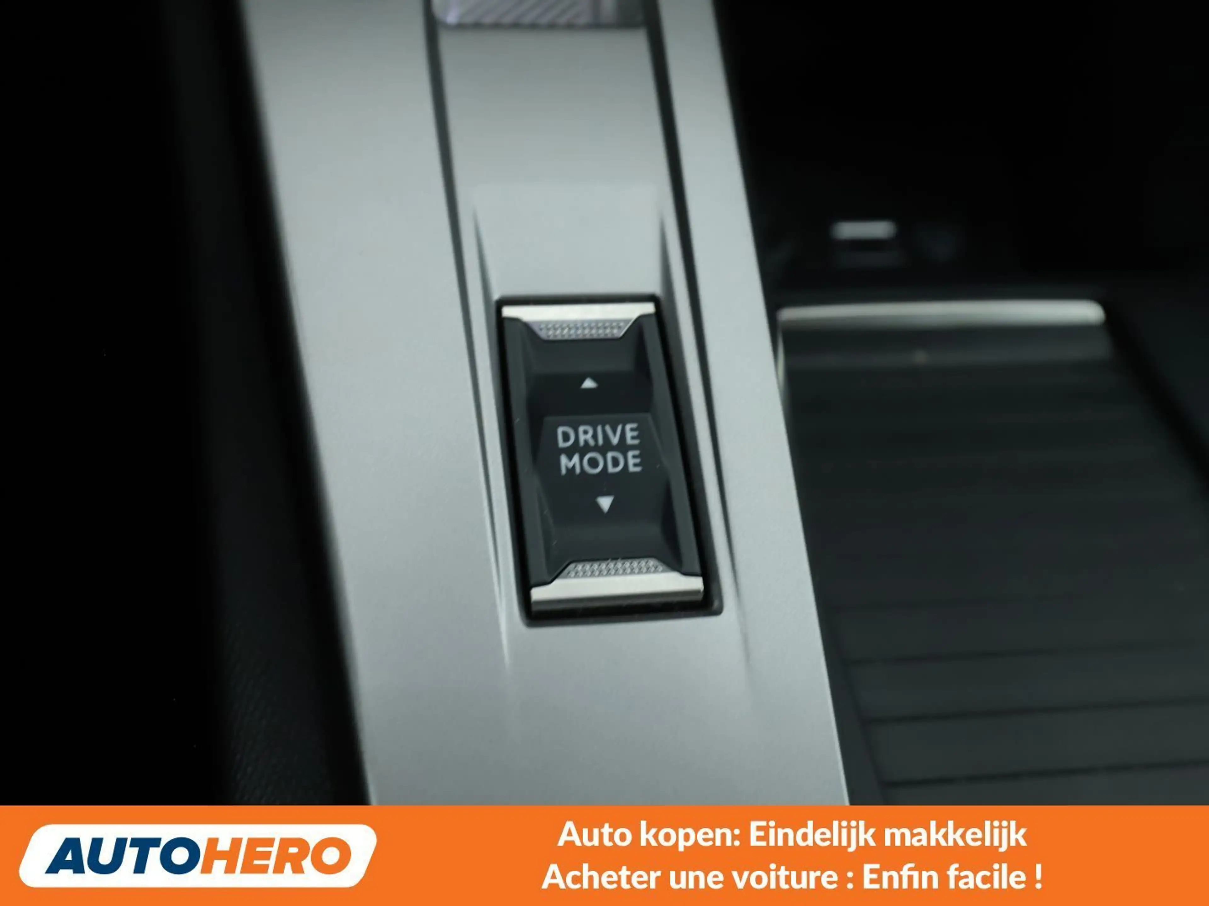 Peugeot 408 1.2 Mild-Hybrid Allure — photo 14