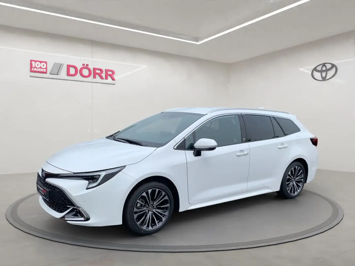Toyota Corolla 1.8 Hybrid Touring Sports Team D Technik Paket* Wit - 1