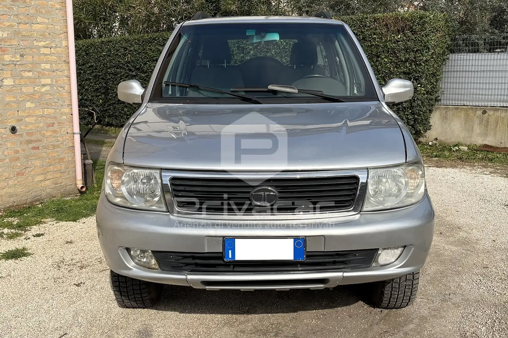 Tata Safari 2.2 Dicor 5p. 4x4 Silber - 2