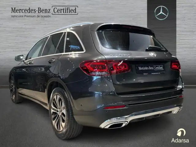 Mercedes-Benz GLC view 4