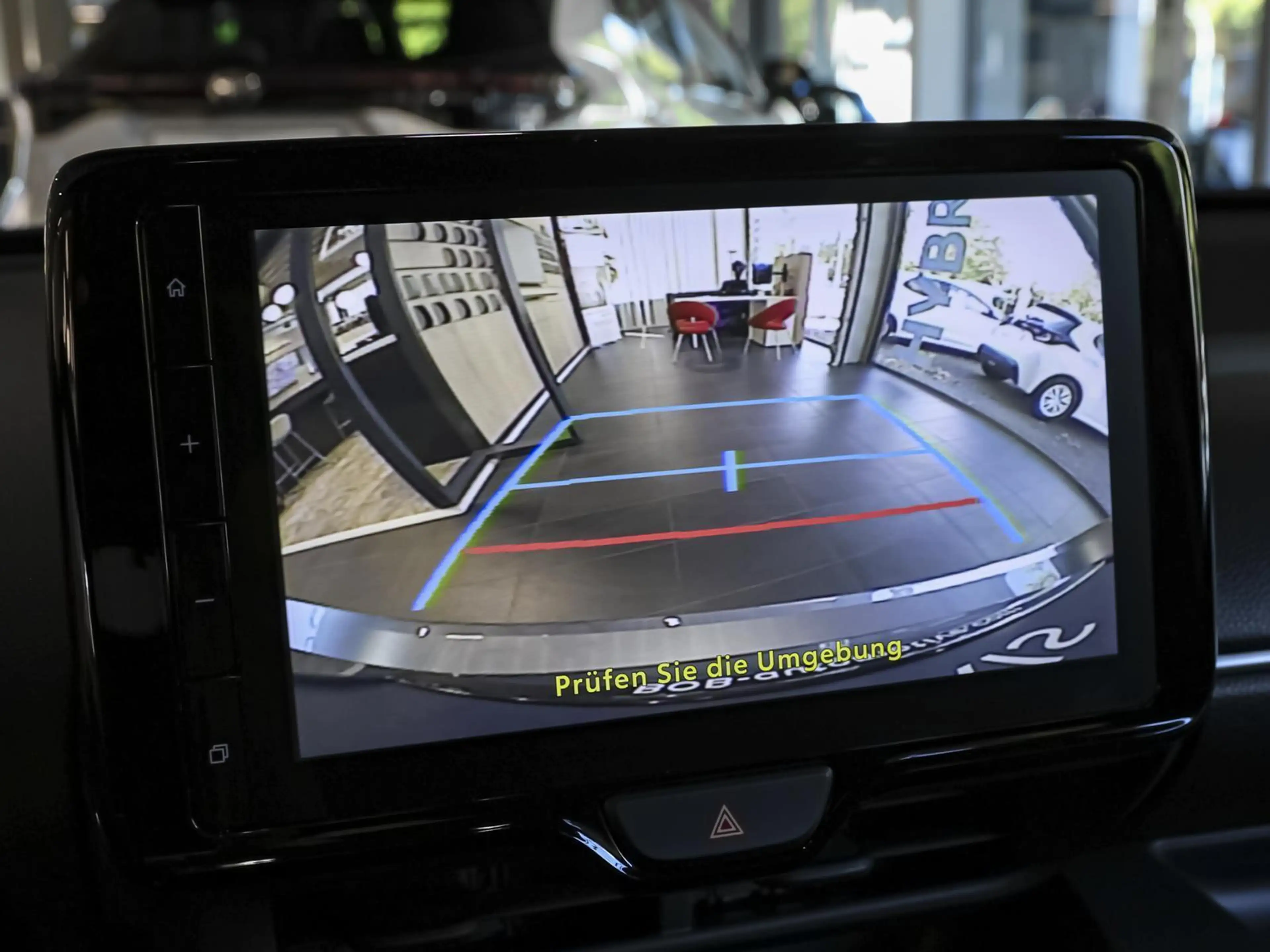 Toyota Yaris Teamplayer 1,5 Hybrid CVT NAVI SHZ PDC — photo 13