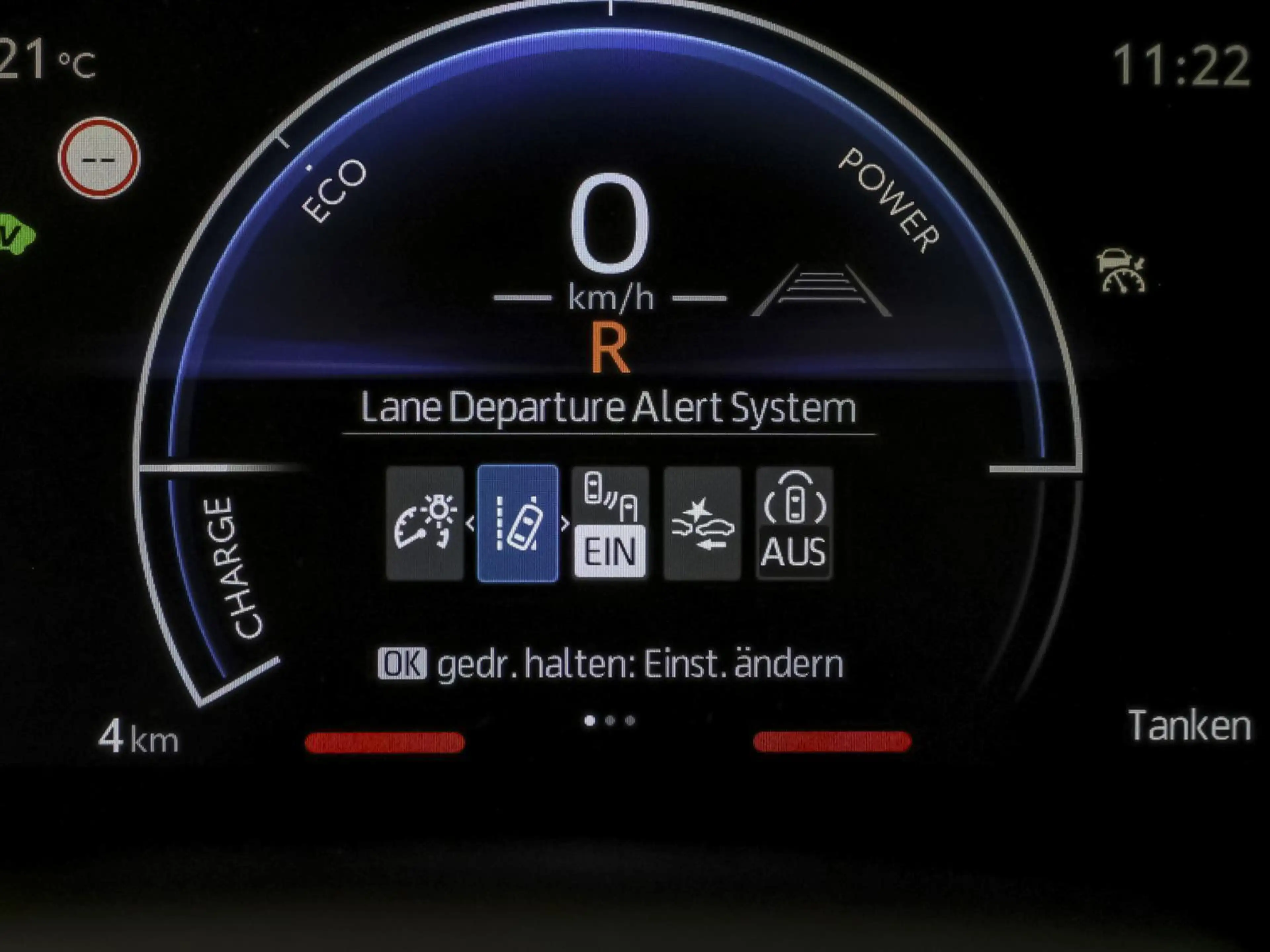 Toyota Yaris Teamplayer 1,5 Hybrid CVT NAVI SHZ PDC — photo 14