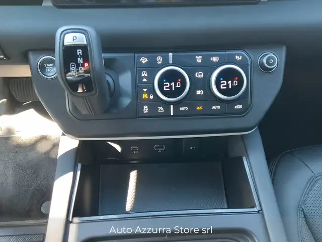 Land Rover Defender view 14