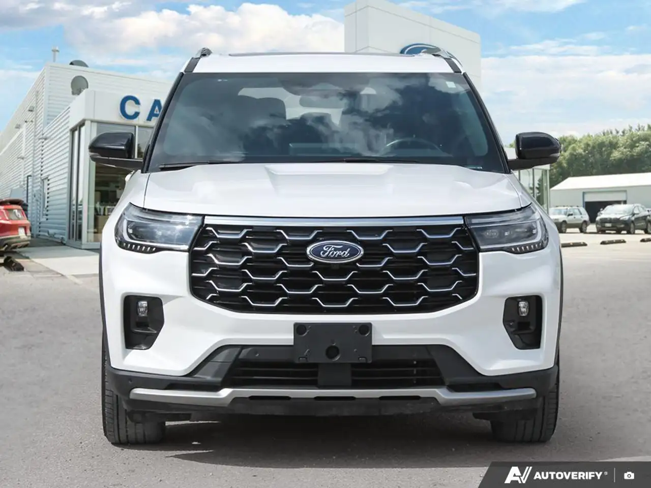 Ford Explorer снимка Ford Explorer