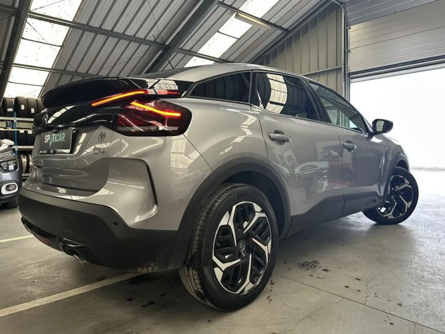 Citroen C4 SHINE ES 130 Zwart - 2